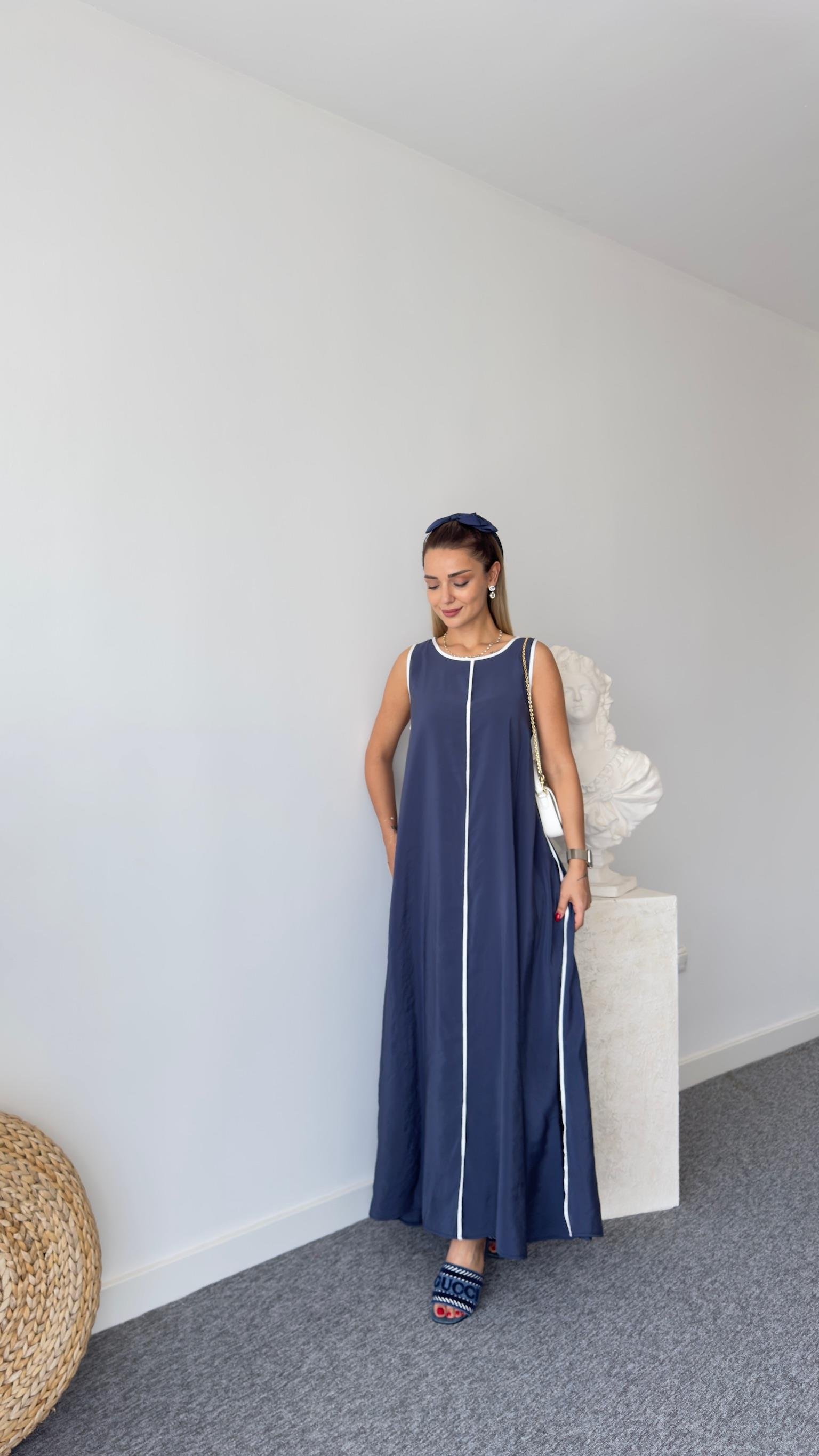 Marka Model Şeritli Maxi Lacivert Elbise