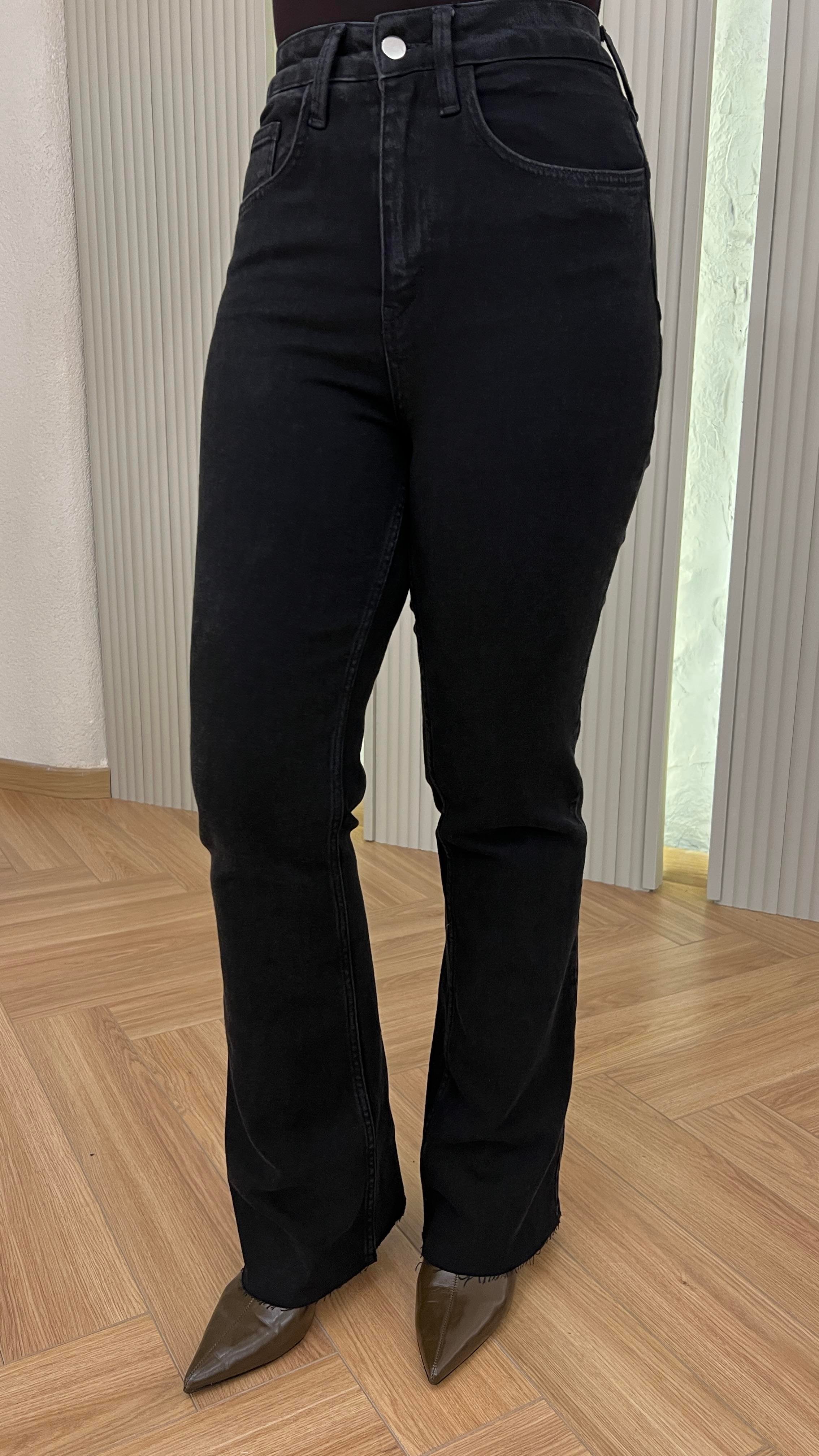 Siyah Harlem Push Up Etkili Likralı Jean