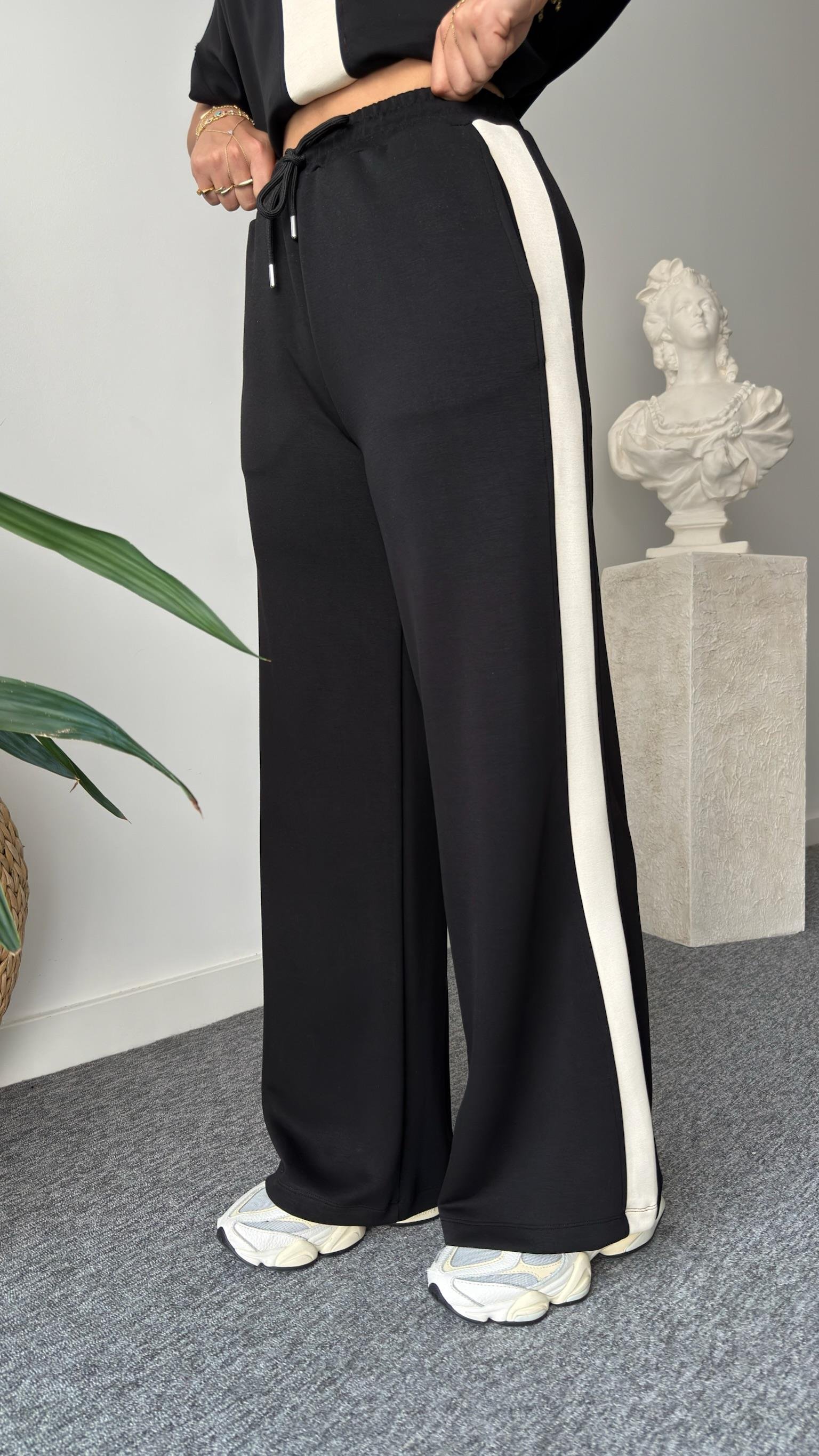 Marle Kısa Kol Şeritli Modal Takım