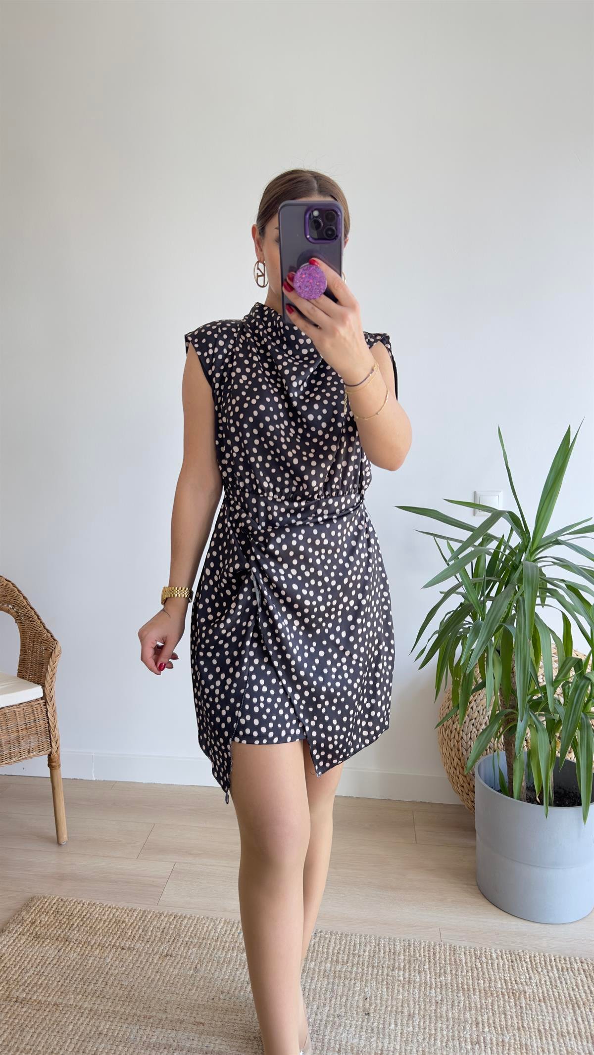 Zra Model Puantiyeli Elbise
