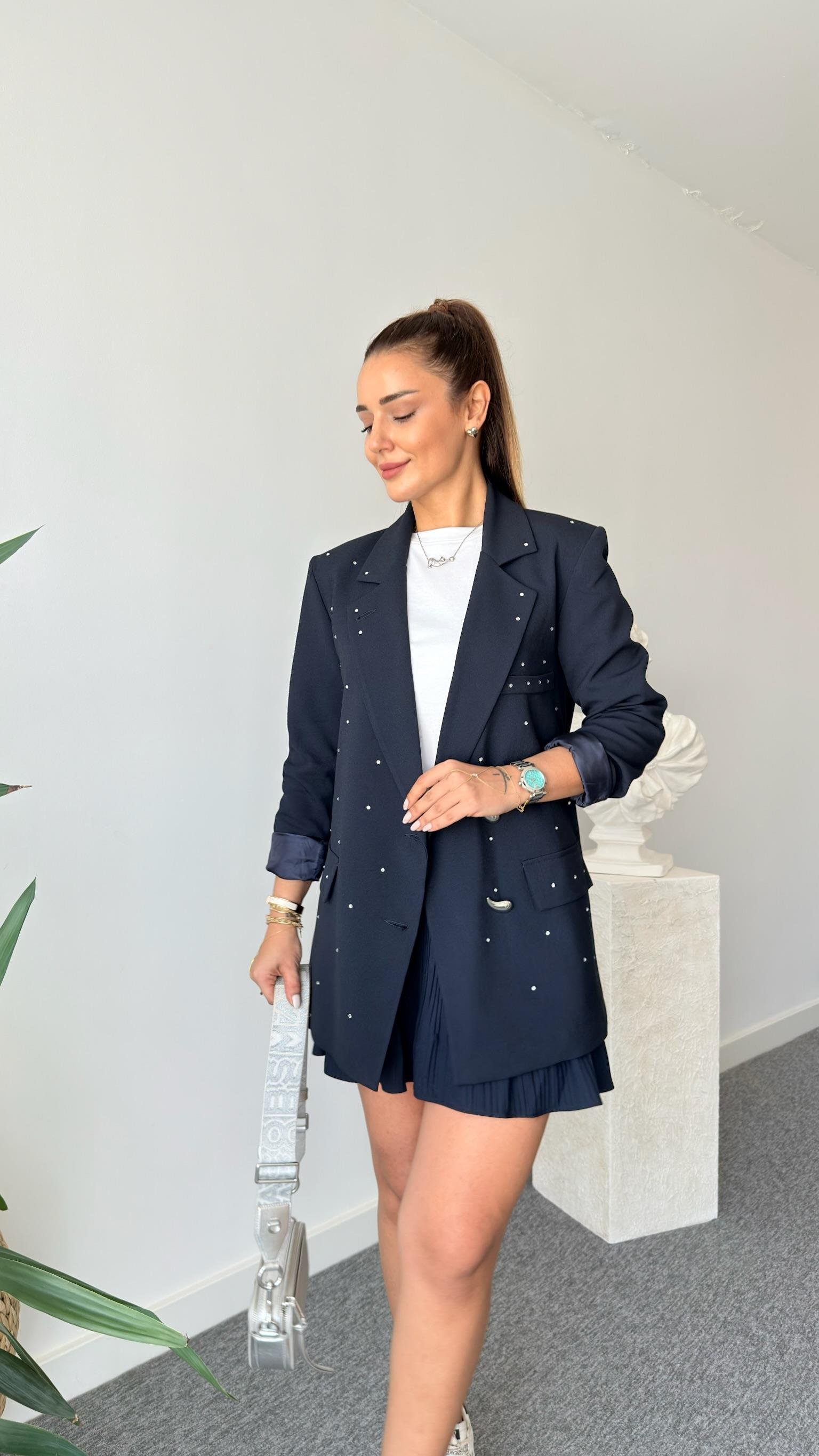 Lacivert Sia Taş Detaylı Blazer Ceket