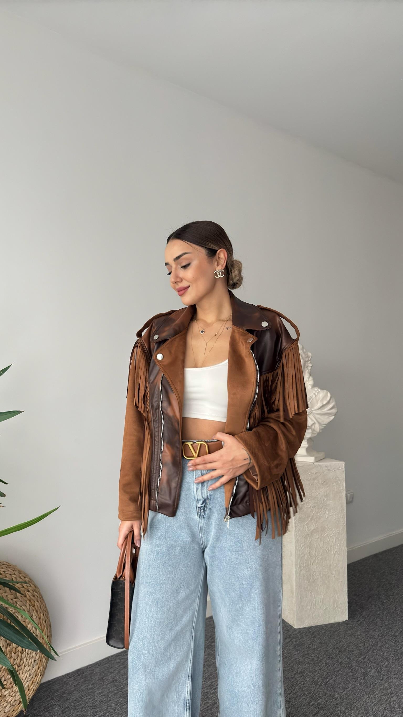 Auri Püsküllü Deri Detaylı Süet Ceket