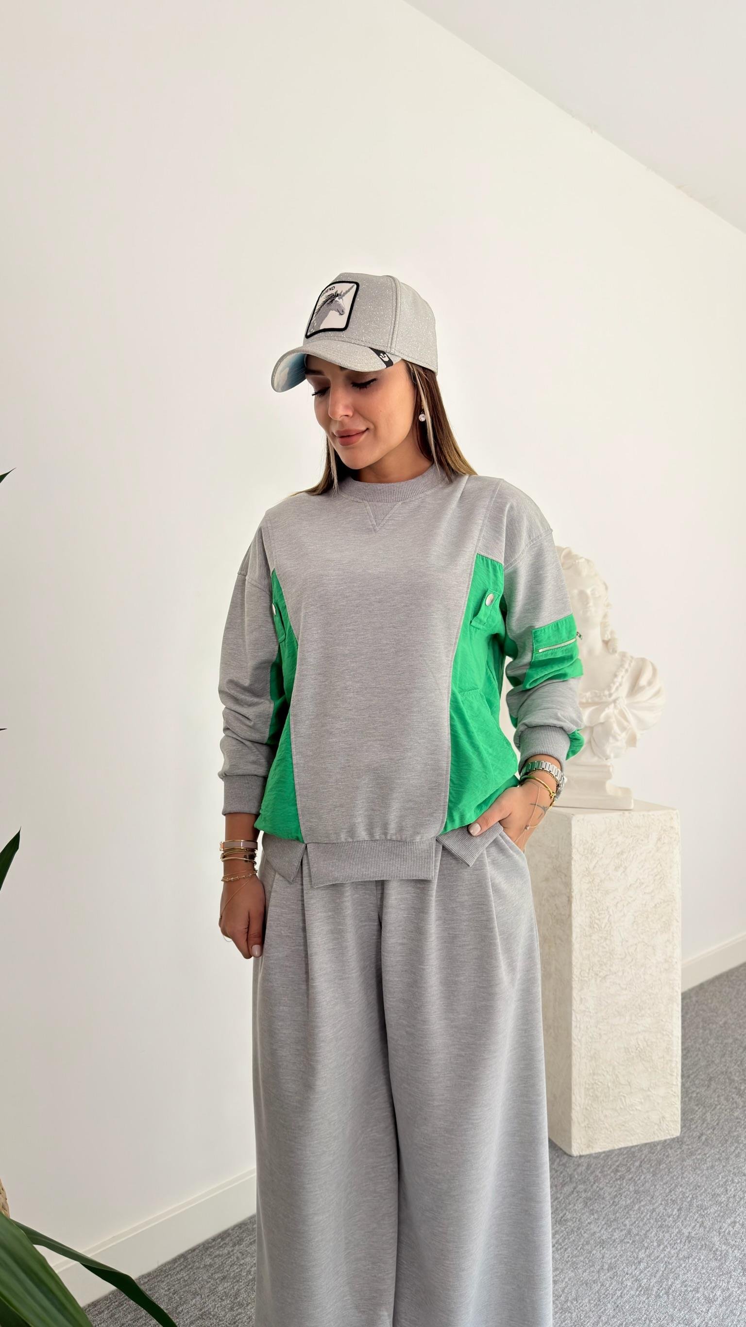 Yeşil Yan Paraşütlü Gri Sweatshirt