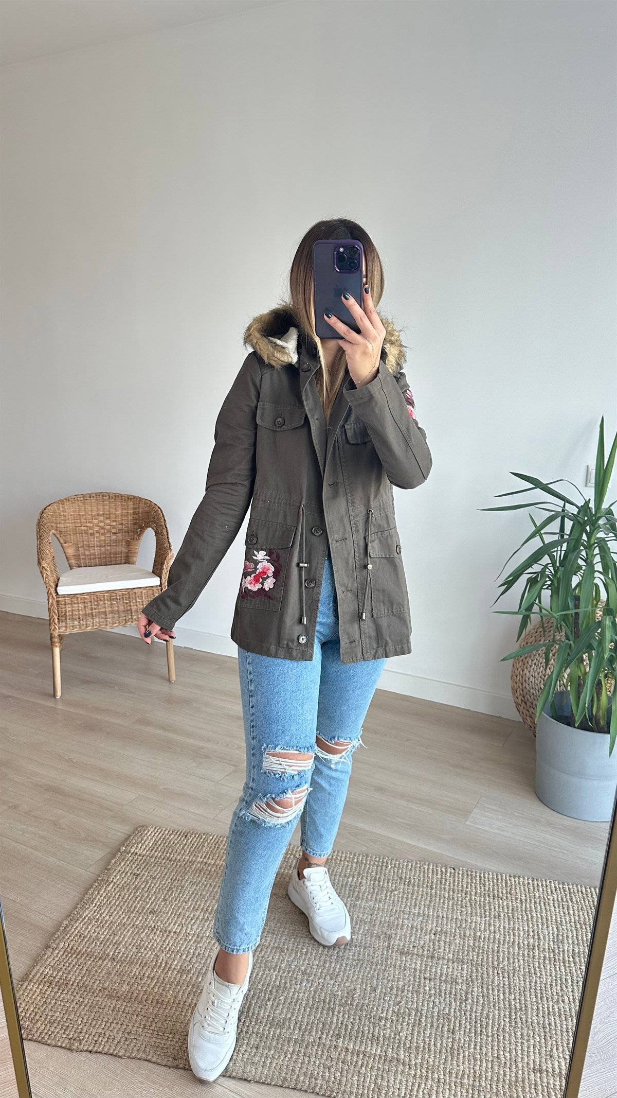 Nakış İşleme Detaylı Haki Mont