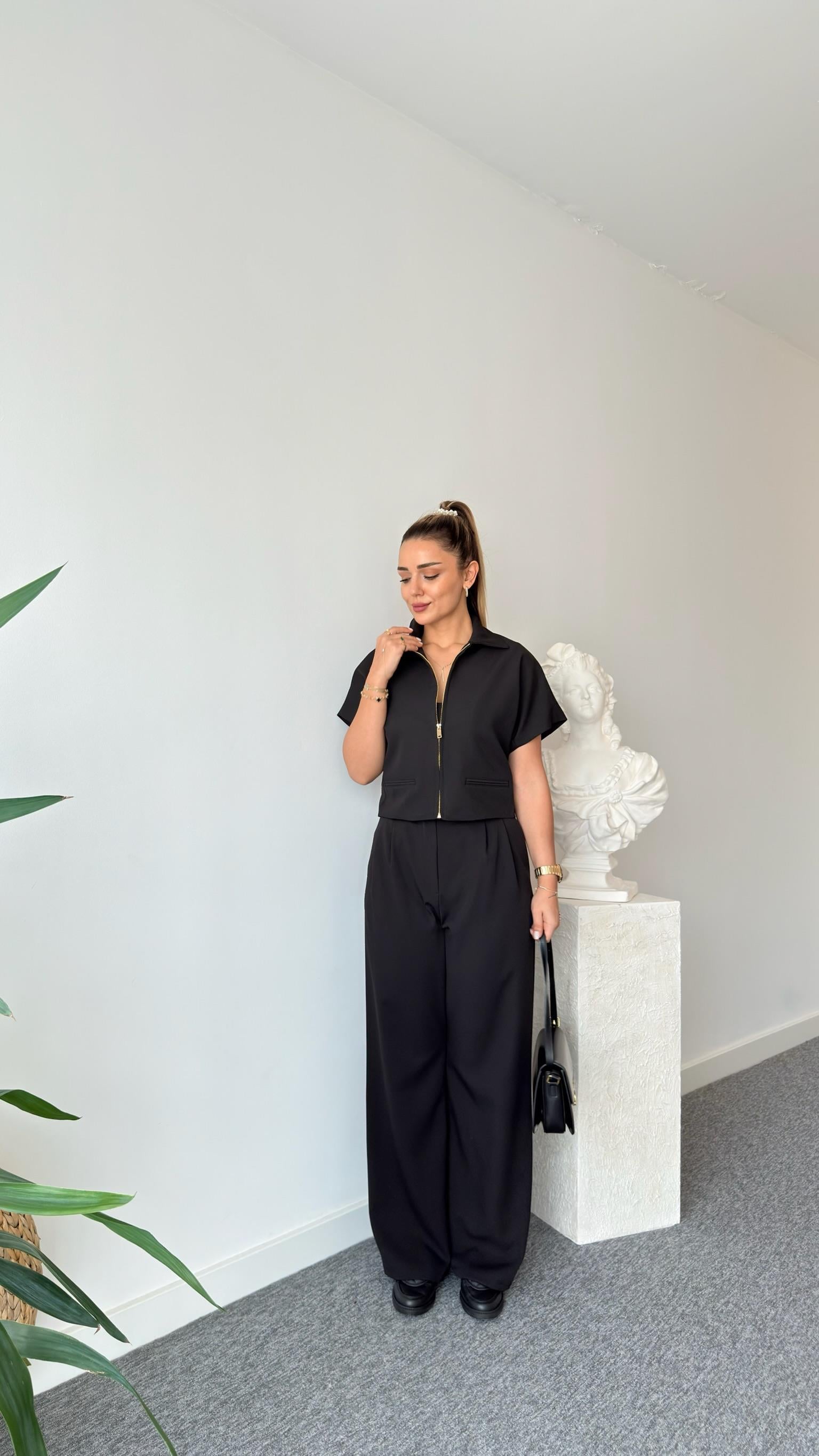 Siyah Fermuarlı Zra Model Ceket Takım