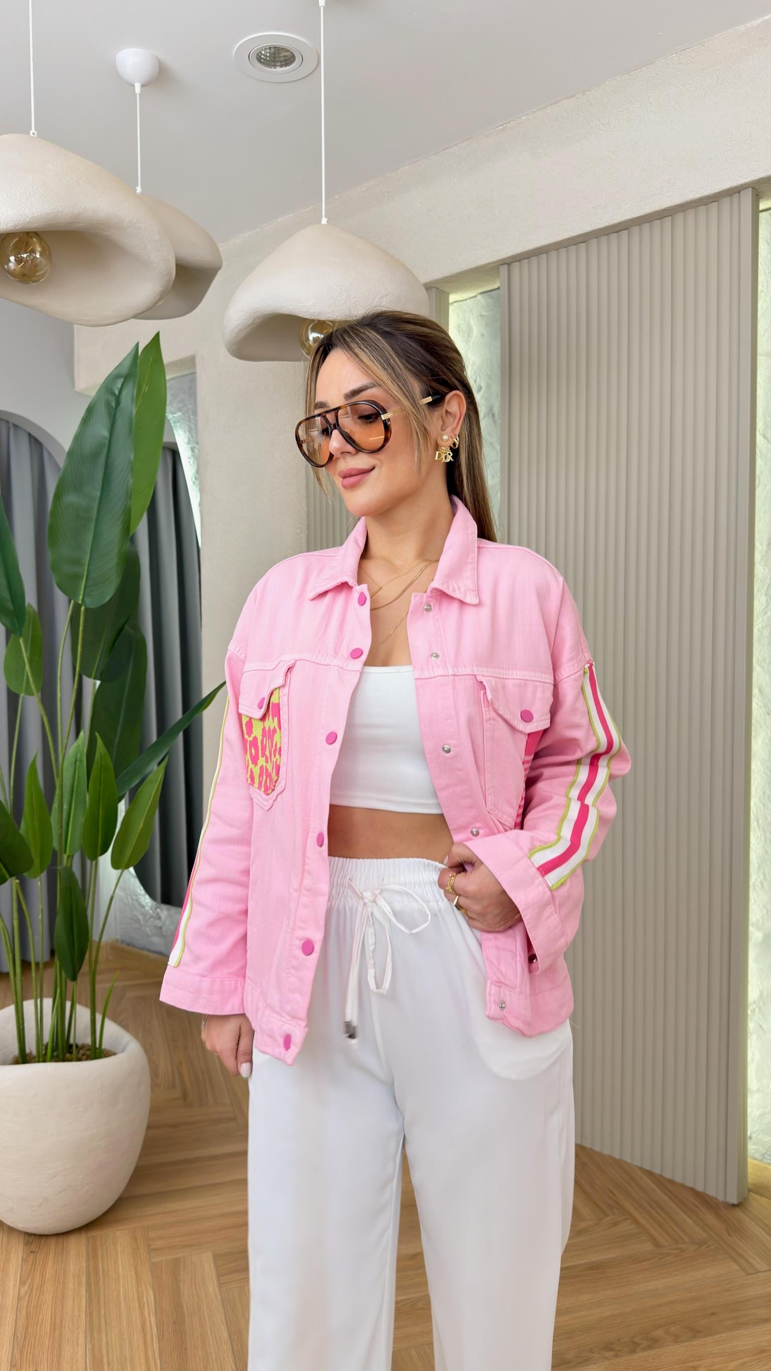 Pembe Rosali Cep Leopar Tasarım Ceket