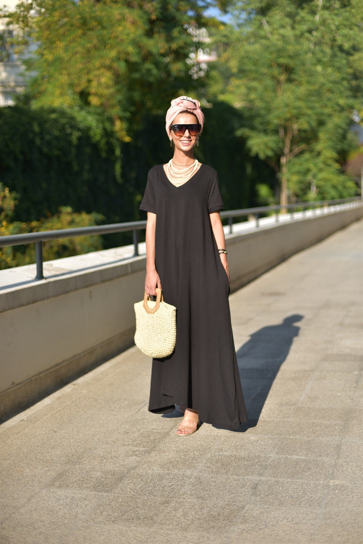V Yaka Basic Elbise