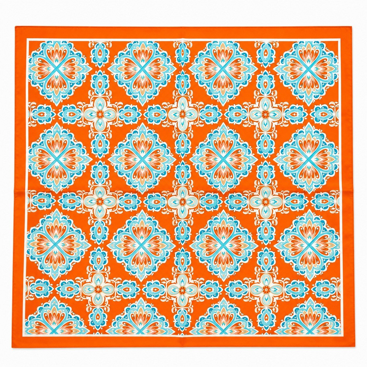 Nişantaşı Butik 60X60 FULAR DESEN25