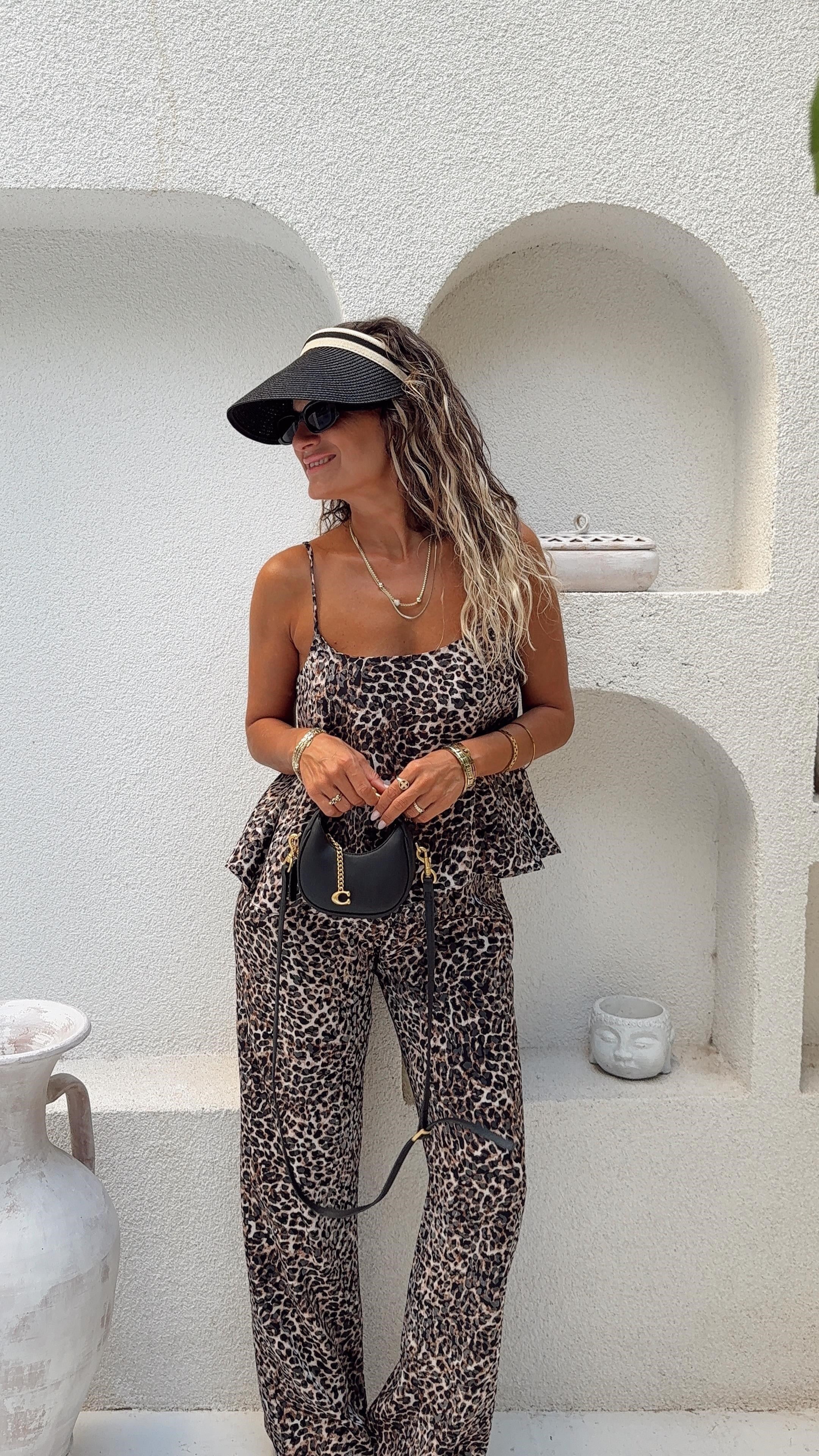 Nişantaşı Butik ASKILI BLUZ BOL PAÇA PANTOLON LEOPAR TAKIM