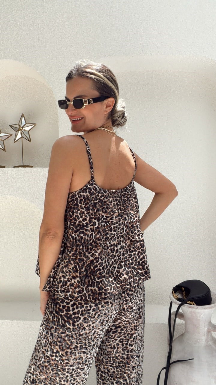 Nişantaşı Butik ASKILI BLUZ BOL PAÇA PANTOLON LEOPAR TAKIM