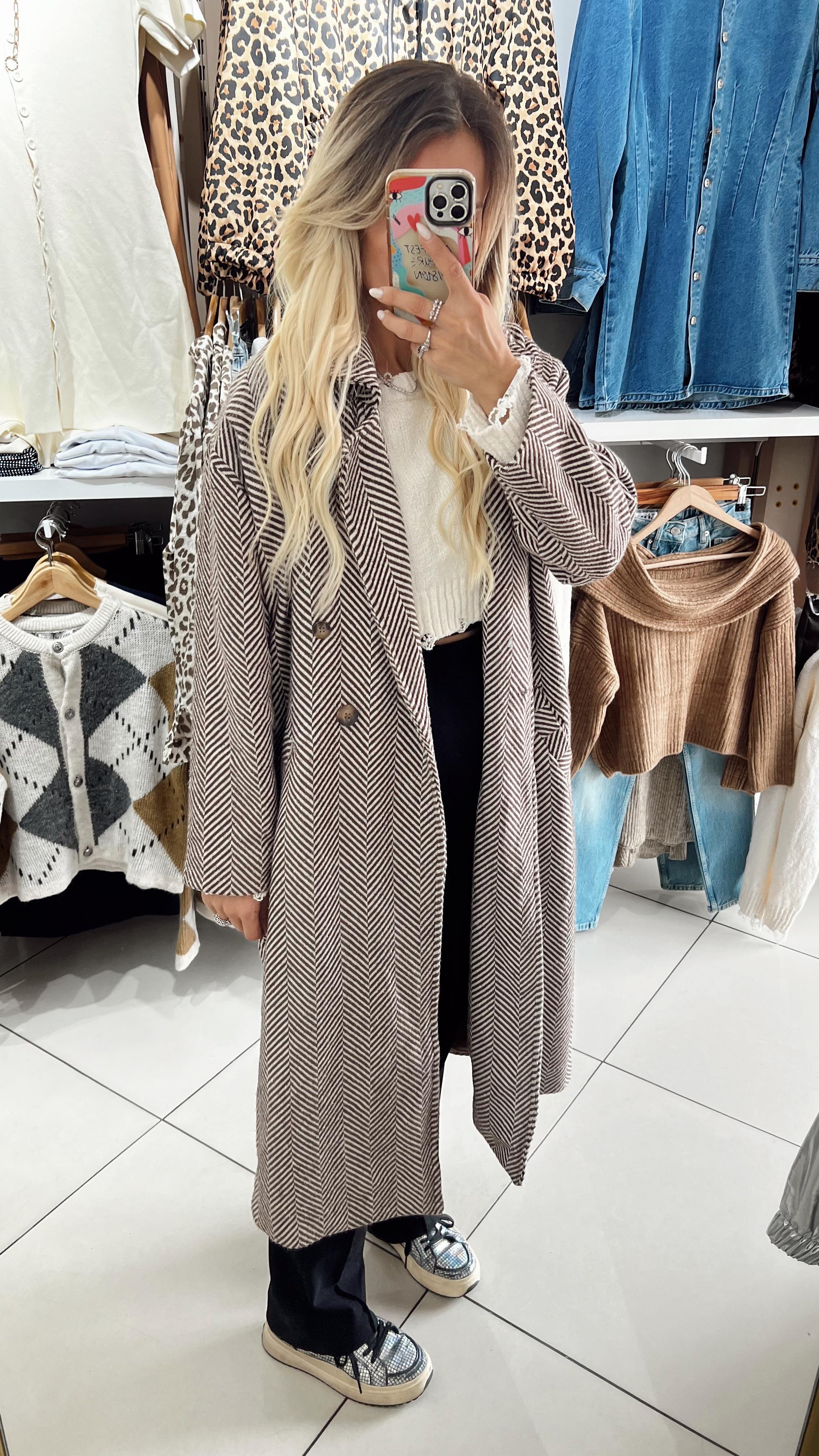 Nişantaşı Butik BALIKSIRTI DESEN KABAN ACI KAHVERENGİ