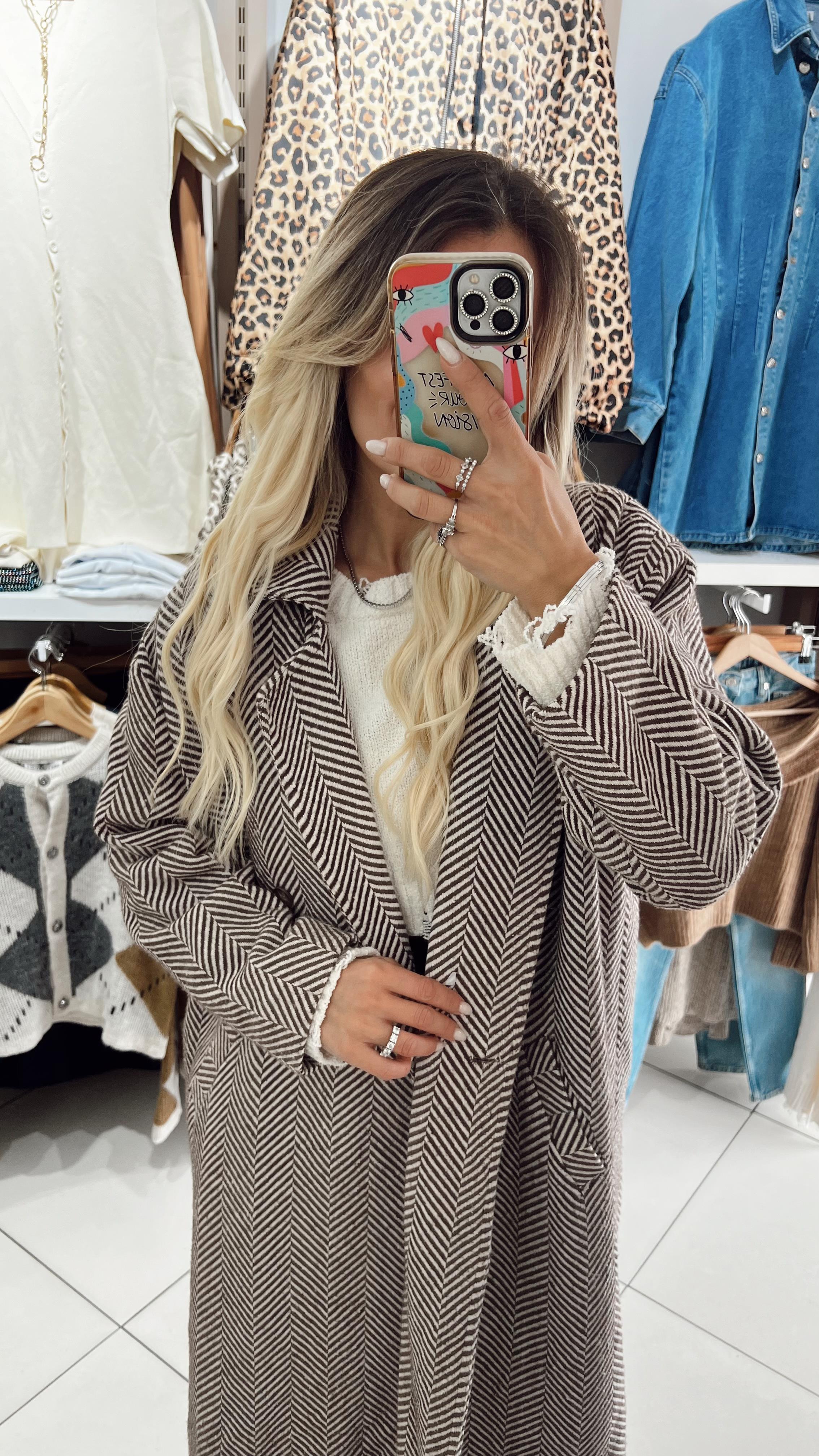 Nişantaşı Butik BALIKSIRTI DESEN KABAN ACI KAHVERENGİ