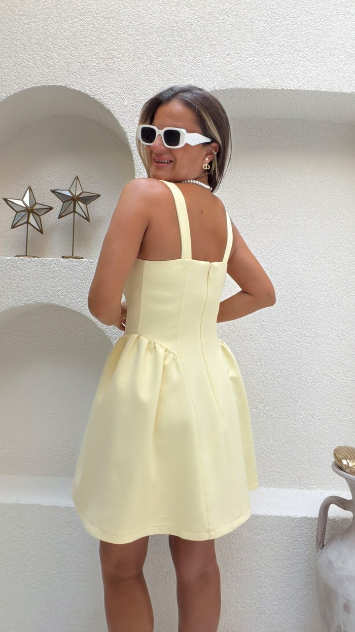 Nişantaşı Butik BEL DETAY KARE YAKA ELBİSE SARI