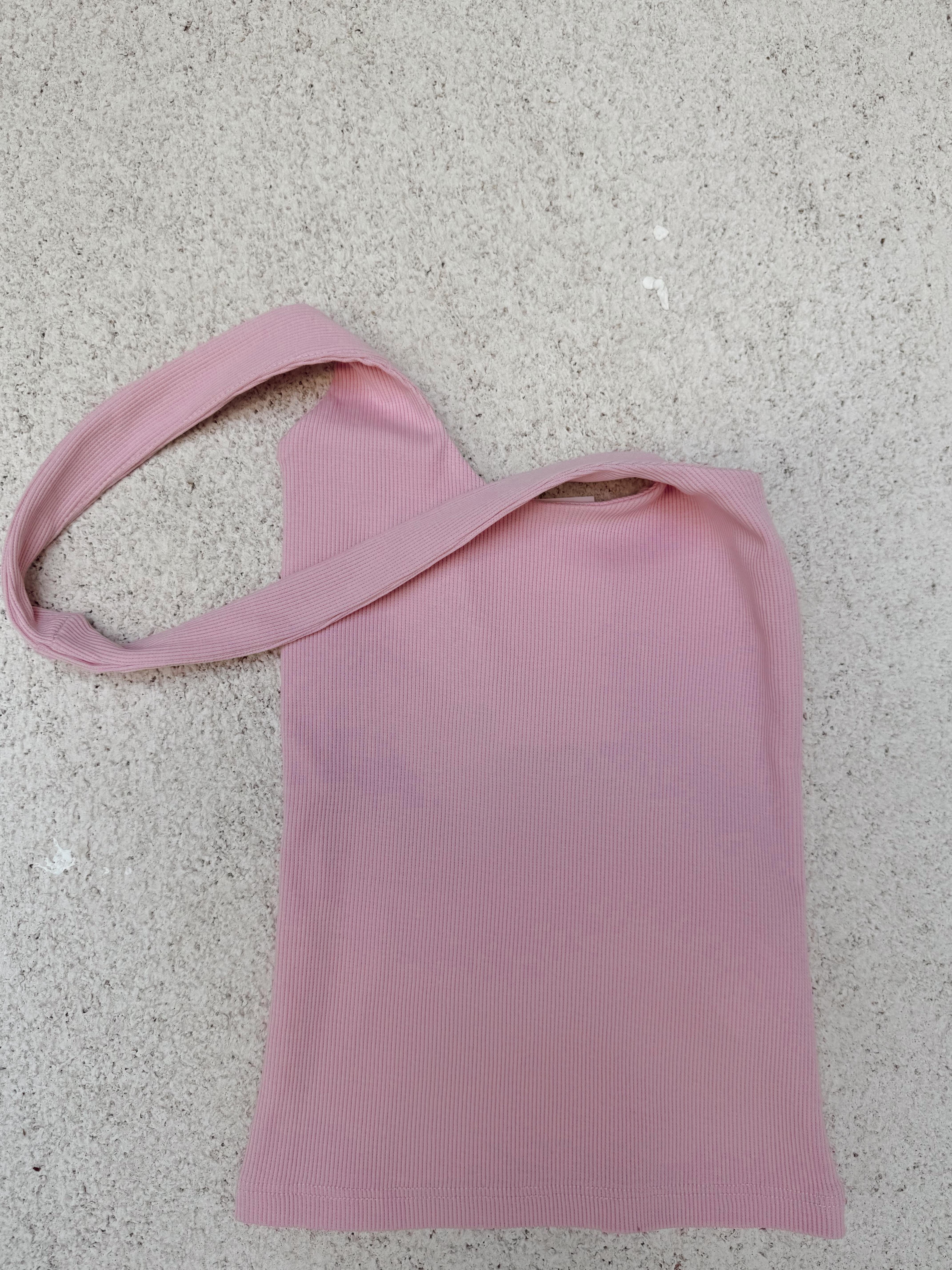 Nişantaşı Butik BOYUNDAN GECMELİ BASİC PEMBE