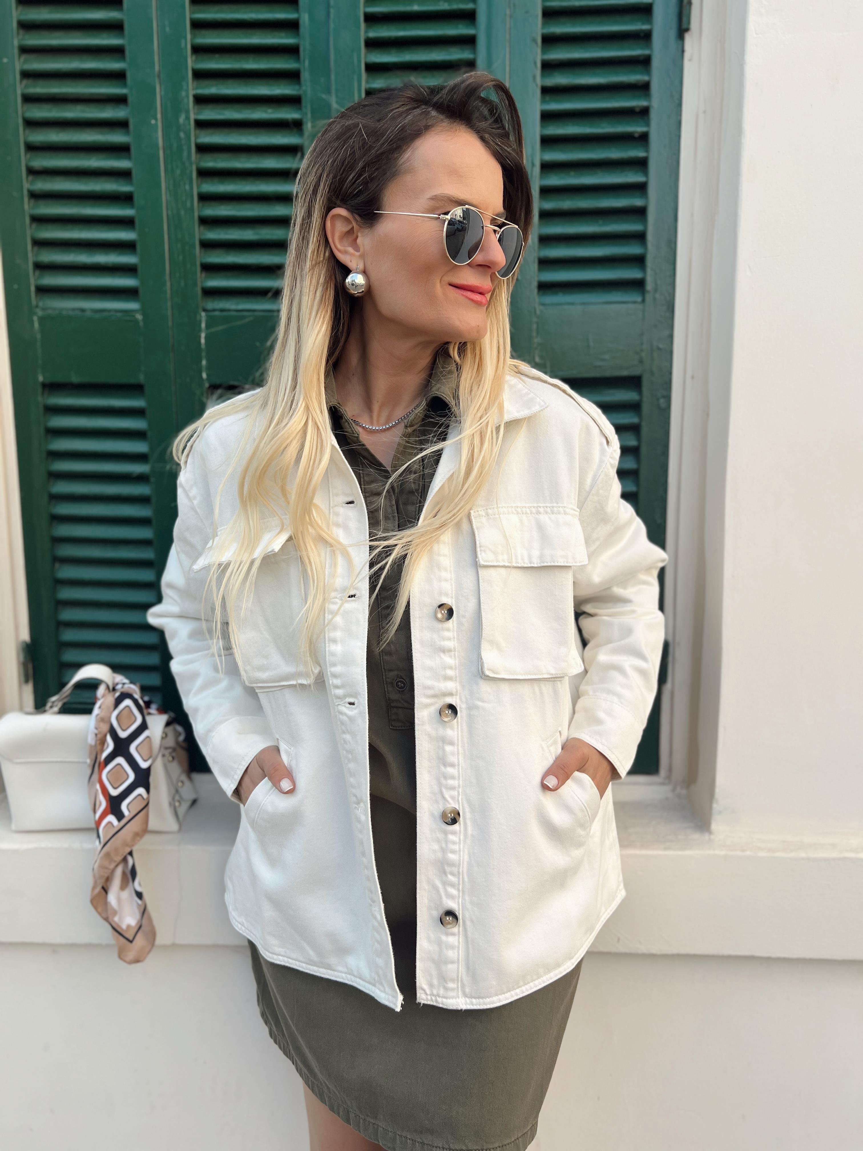Nişantaşı Butik CEP DETAY EKRU DENİM CEKET