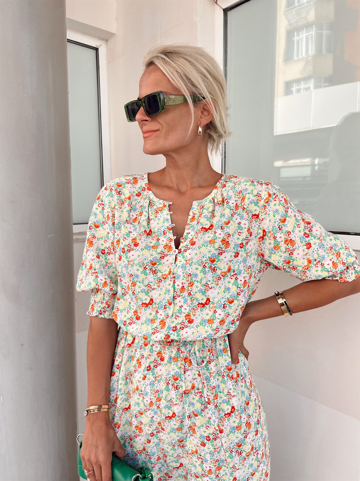 Nişantaşı Butik ÇİÇEK DESEN ELBİSE 