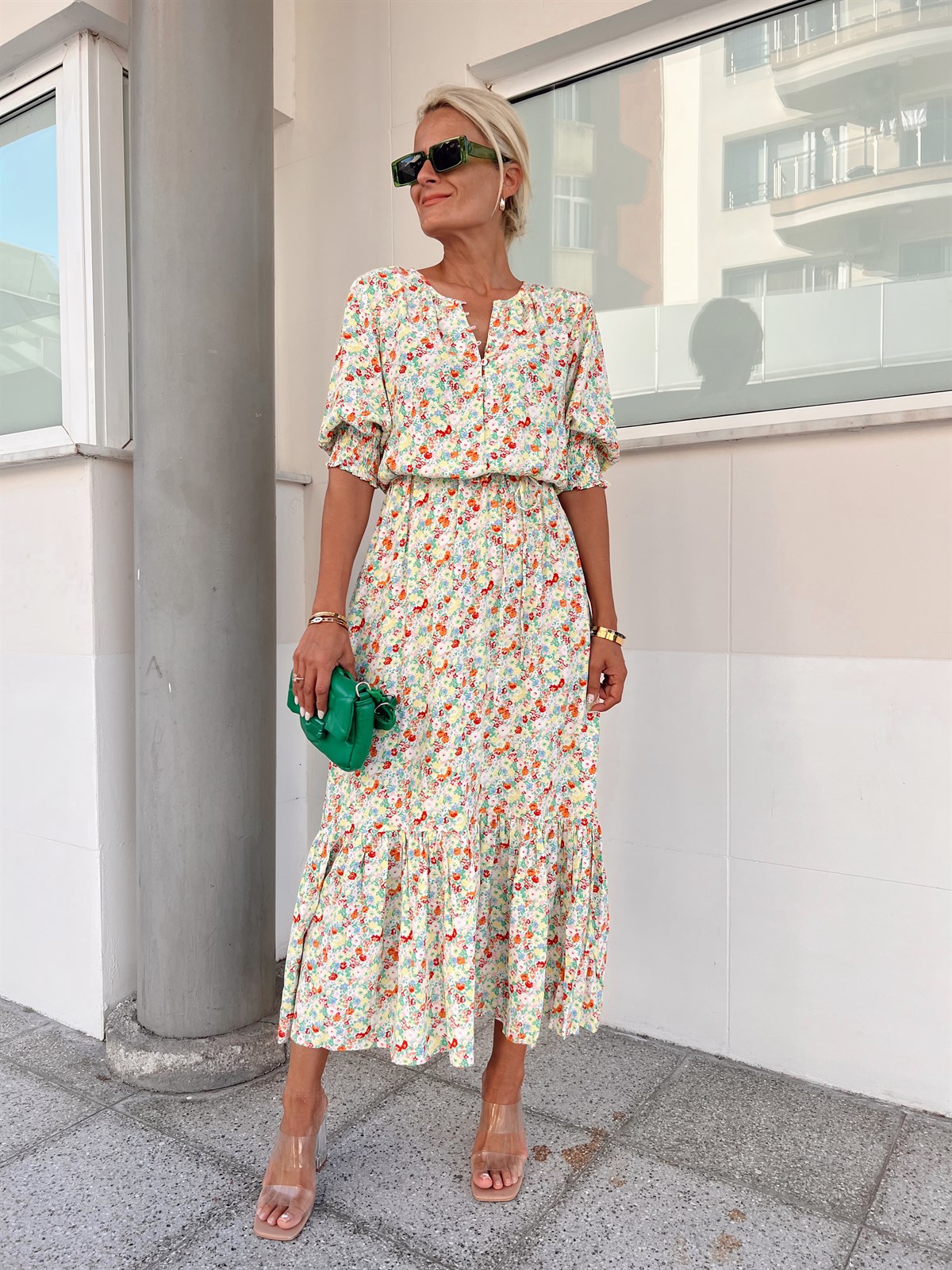 Nişantaşı Butik ÇİÇEK DESEN ELBİSE 
