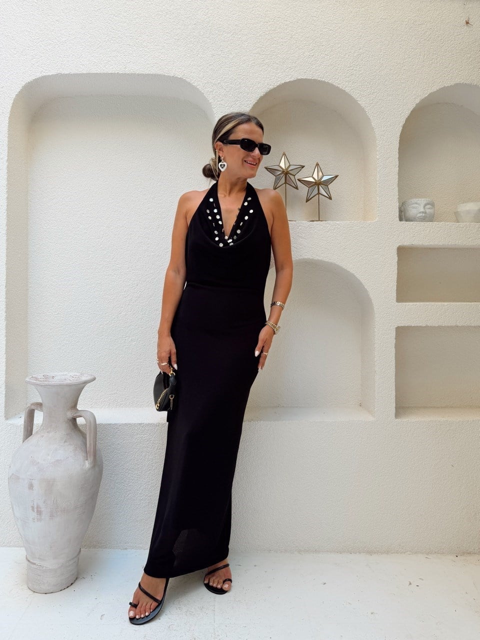 Nişantaşı Butik DEGAJE YAKA SIRT DETAY SEDEF PULLU MAXİ ELBİSE