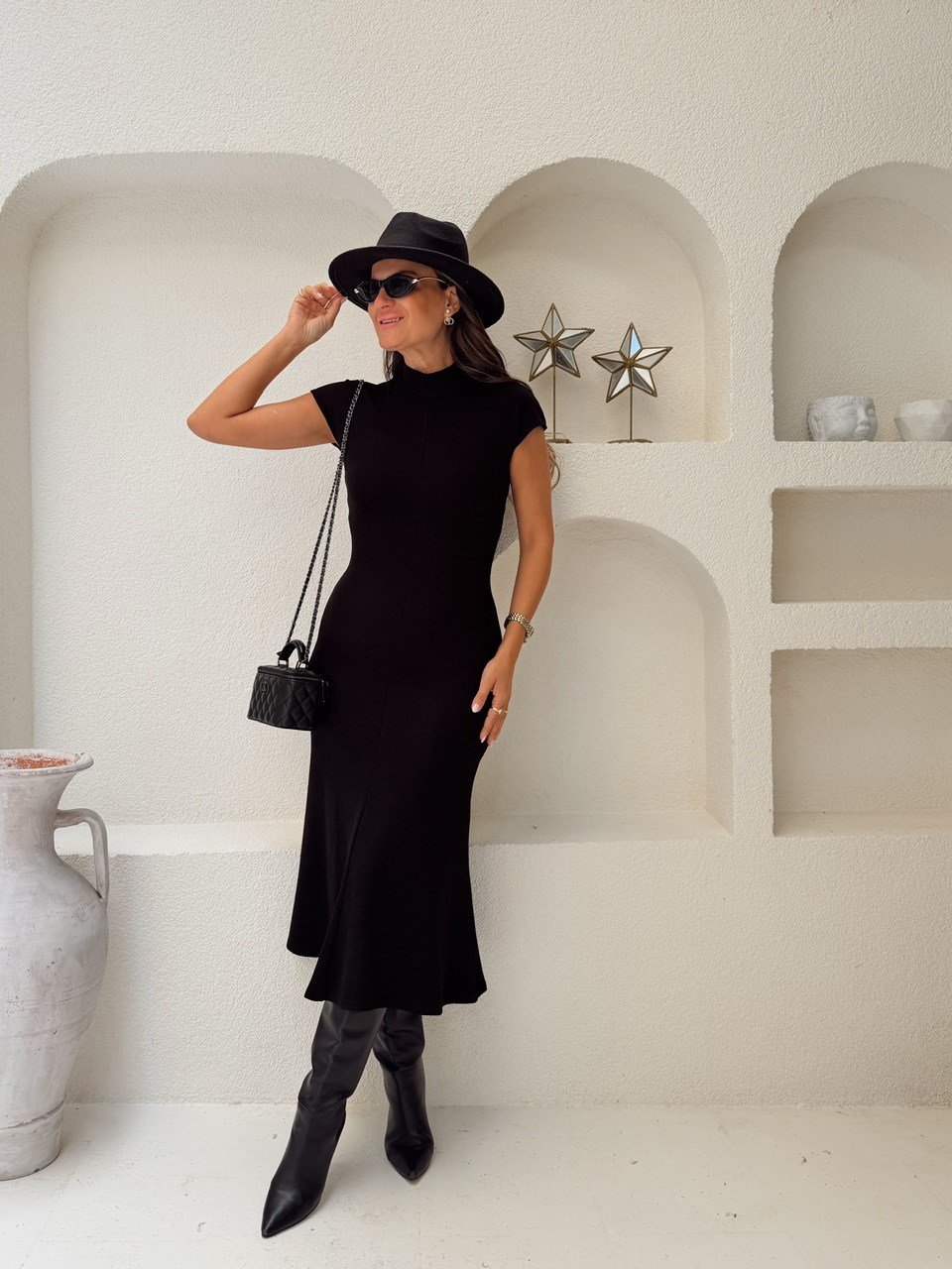 Nişantaşı Butik DİKİŞ DETAY ÇELİK DOKUMA ELBİSE SİYAH