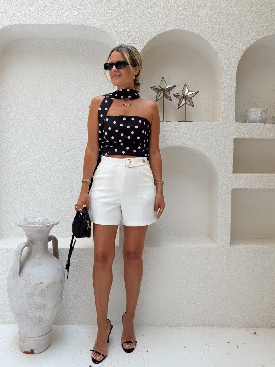 Nişantaşı Butik GOLD AKSESUAR YARIM KEMER BEYAZ ŞORT