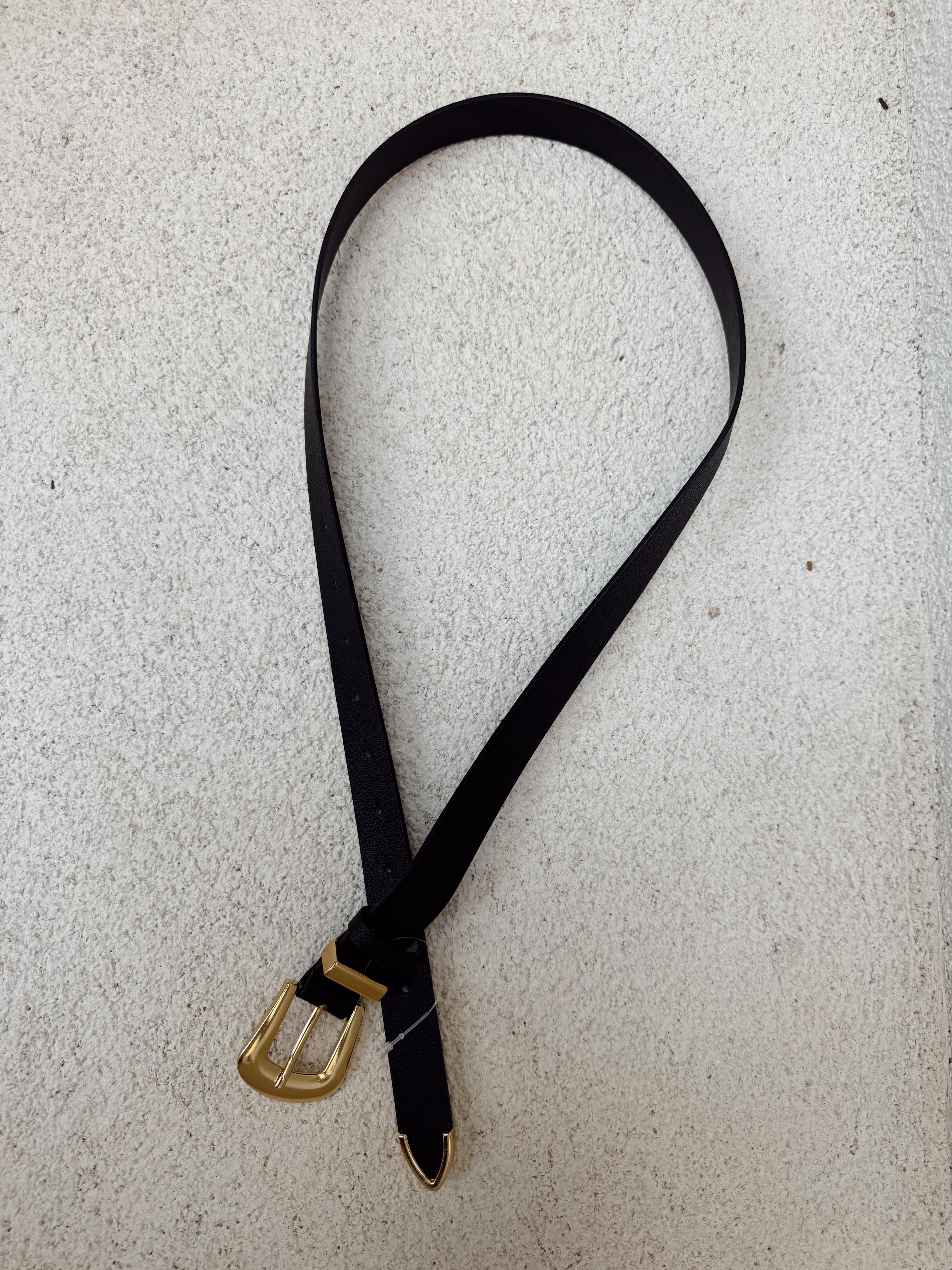 Nişantaşı Butik GOLD DETAY KLASİK SİYAH KEMER