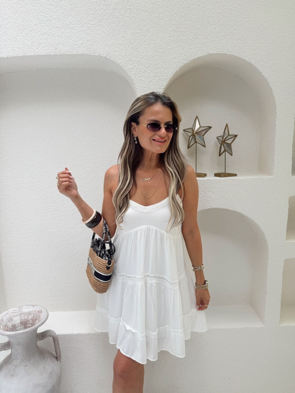 Nişantaşı Butik İNCE ASKILI DANTEL DETAY ASTARLI ELBİSE