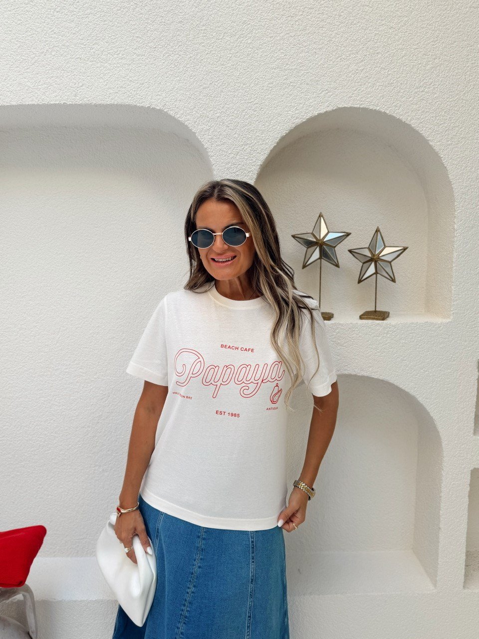 Nişantaşı Butik KIRMIZI YAZI DETAY BEYAZ TSHİRT