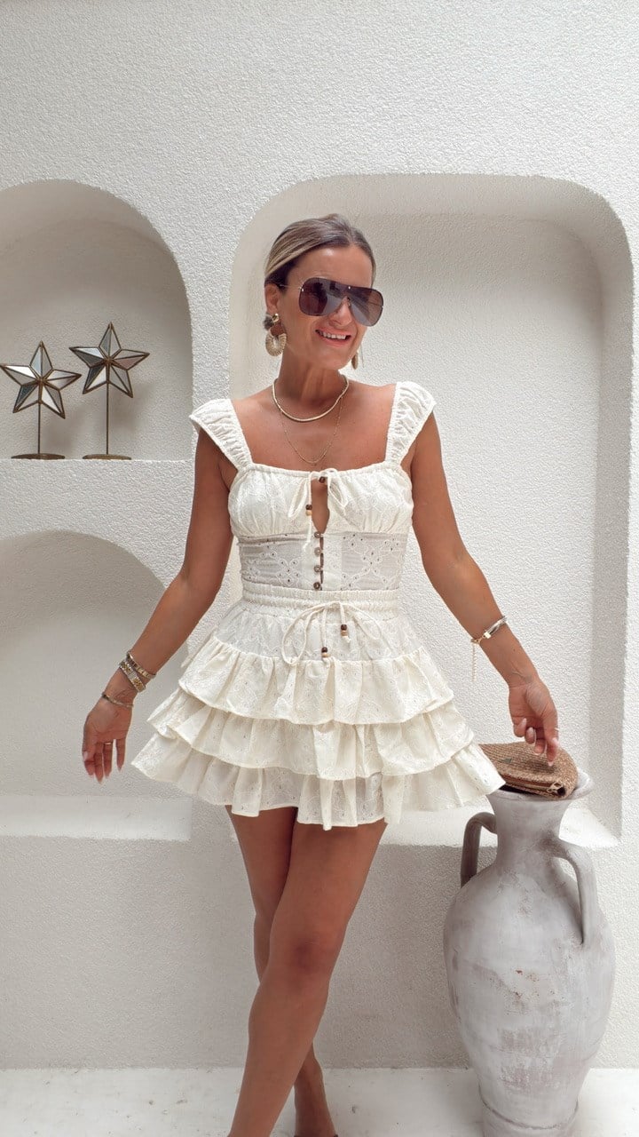 Nişantaşı Butik NAKIS İSLEME ASKI DETAY NATURAL BLUZ