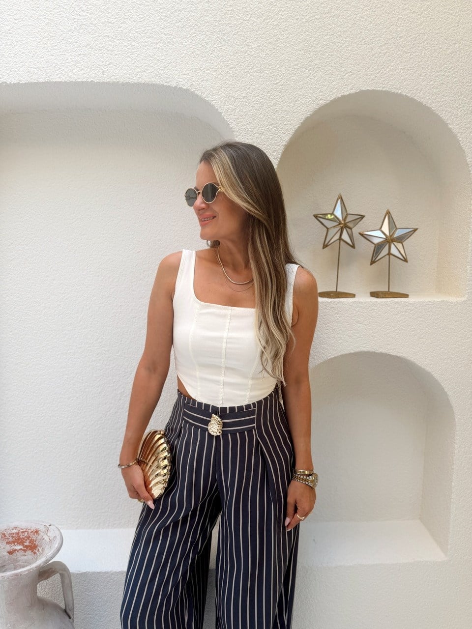 Nişantaşı Butik OVAL KESİM KONTRAST EKRU BLUZ