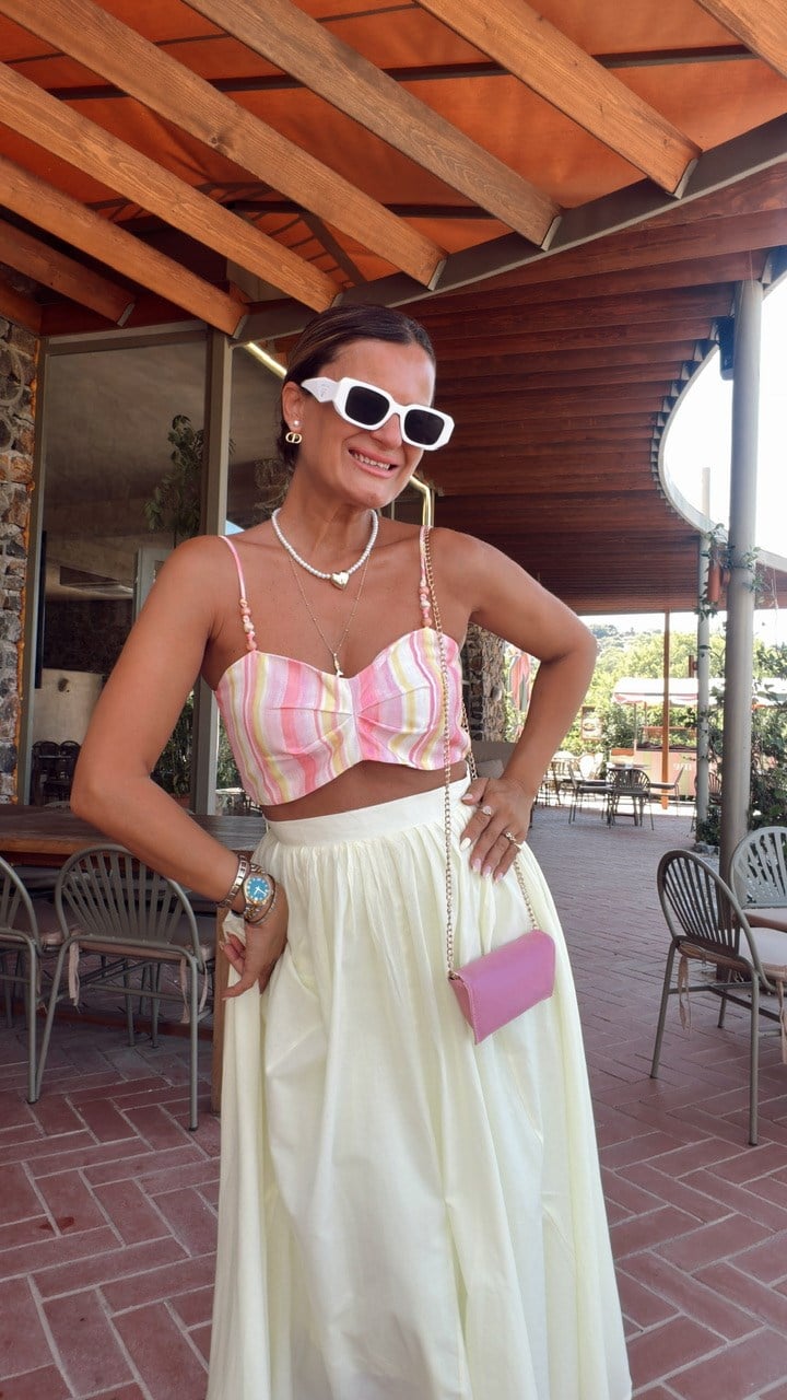 Nişantaşı Butik RENK ÇİZGİLİ KETEN CROP BLUZ