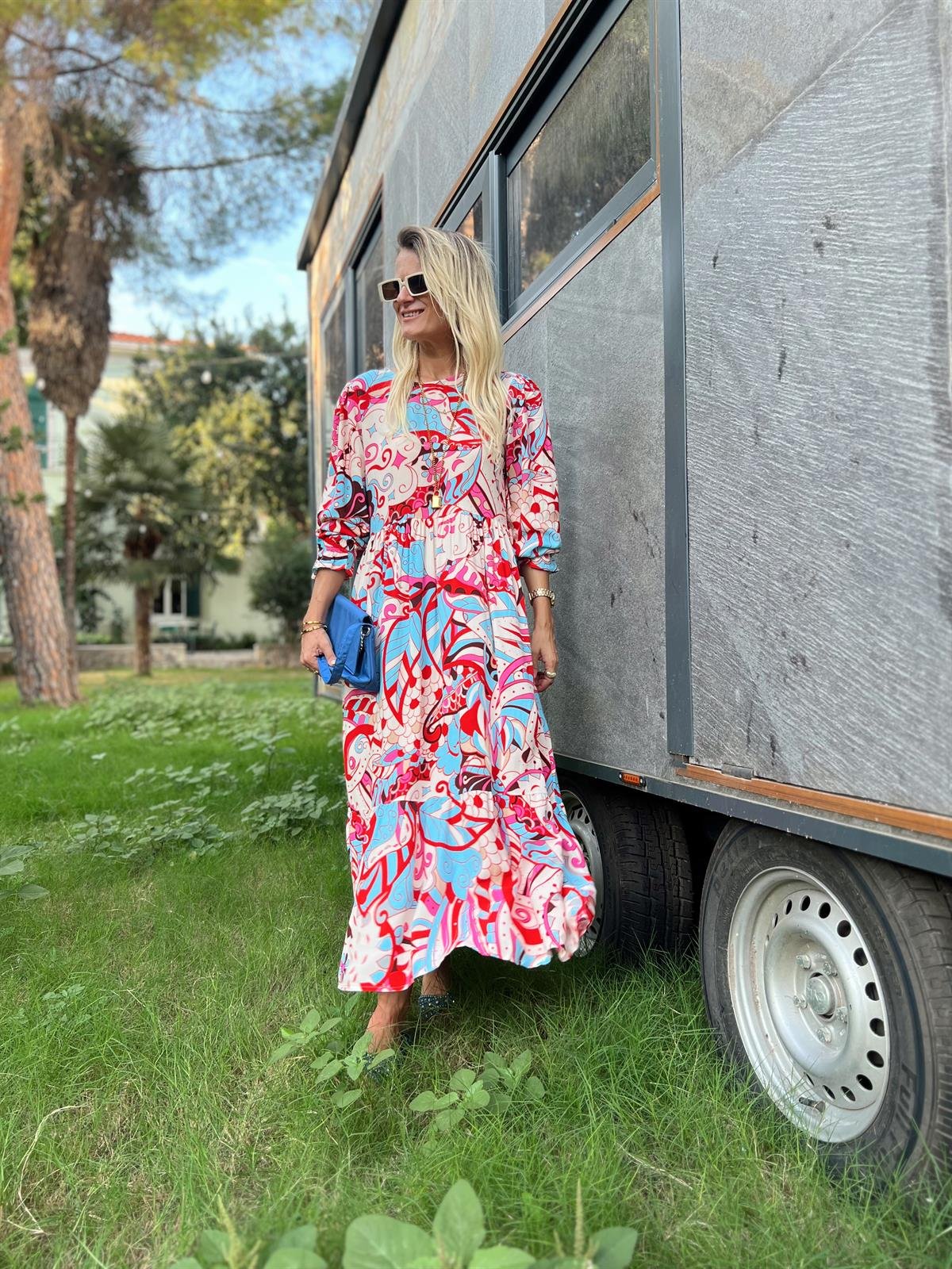 Nişantaşı Butik RENKLİ DESENLİ MAXİ PAMUK ELBİSE