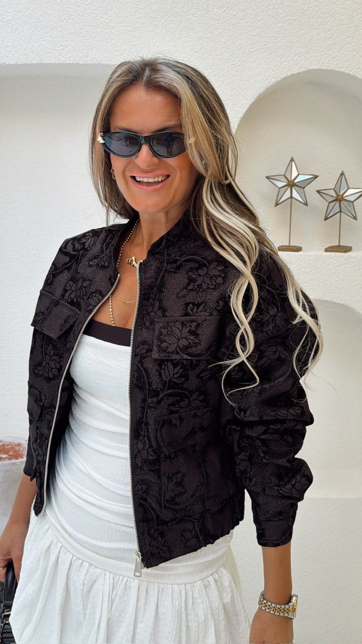 Nişantaşı Butik SÜET DOKU DESENLİ SİYAH BOMBER CEKET