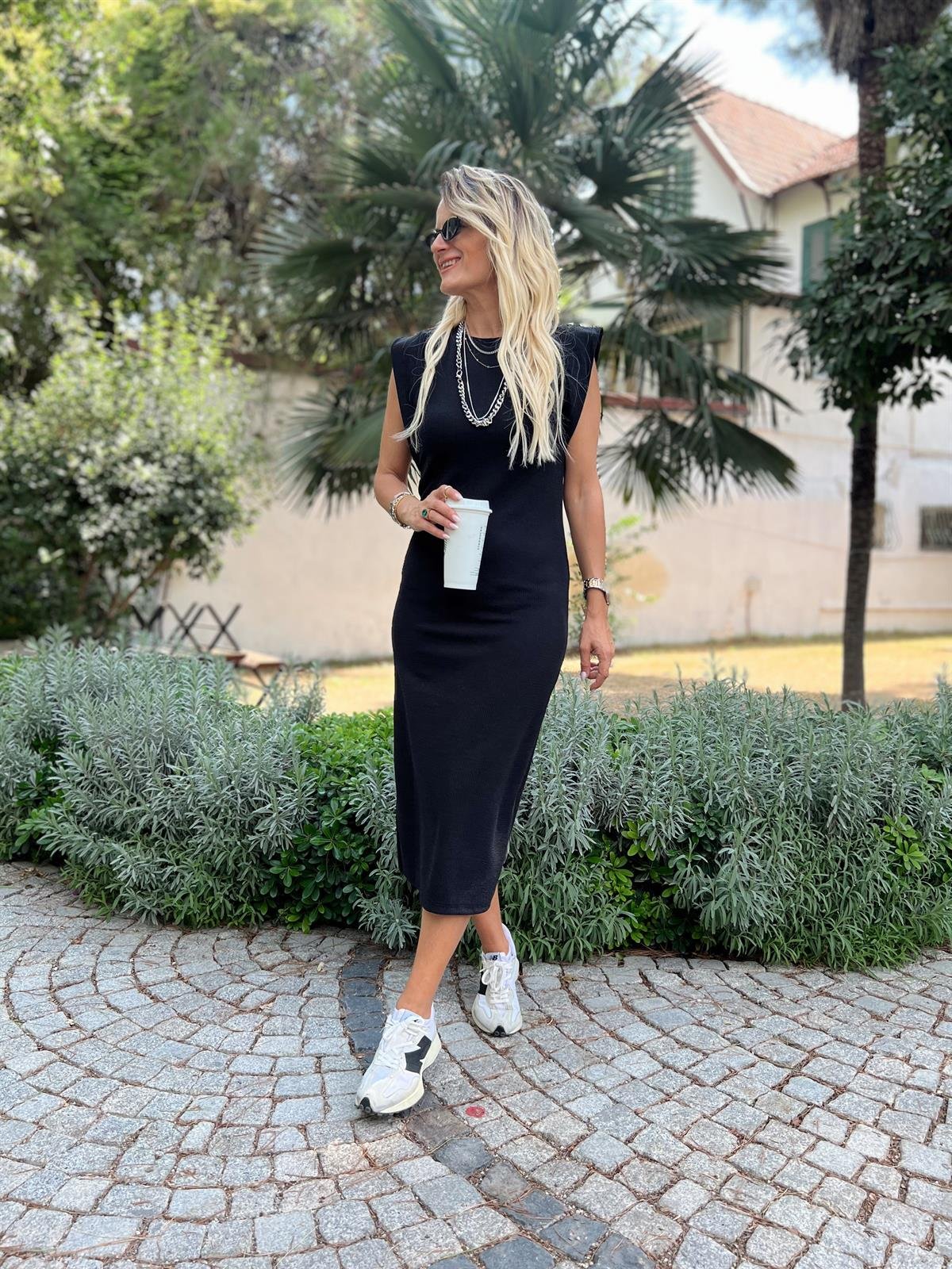 Nişantaşı Butik T MODEL ELBİSE SİYAH