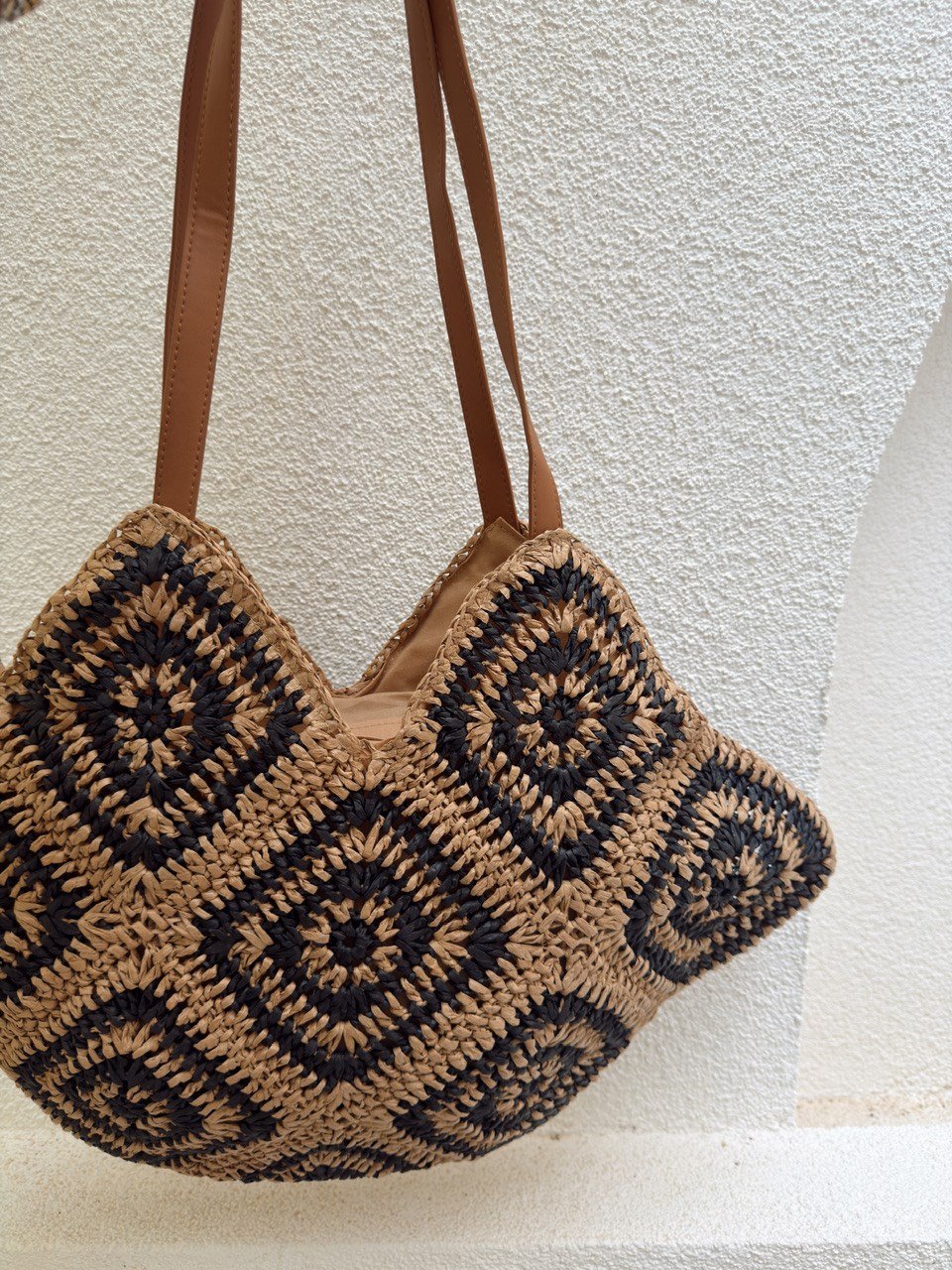 Nişantaşı Butik TABA  ASKILI ÖRGÜ DESENLİ KONTRAST ÇANTA