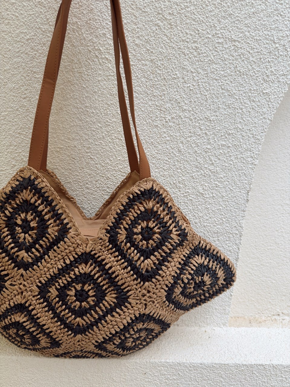 Nişantaşı Butik TABA  ASKILI ÖRGÜ DESENLİ KONTRAST ÇANTA