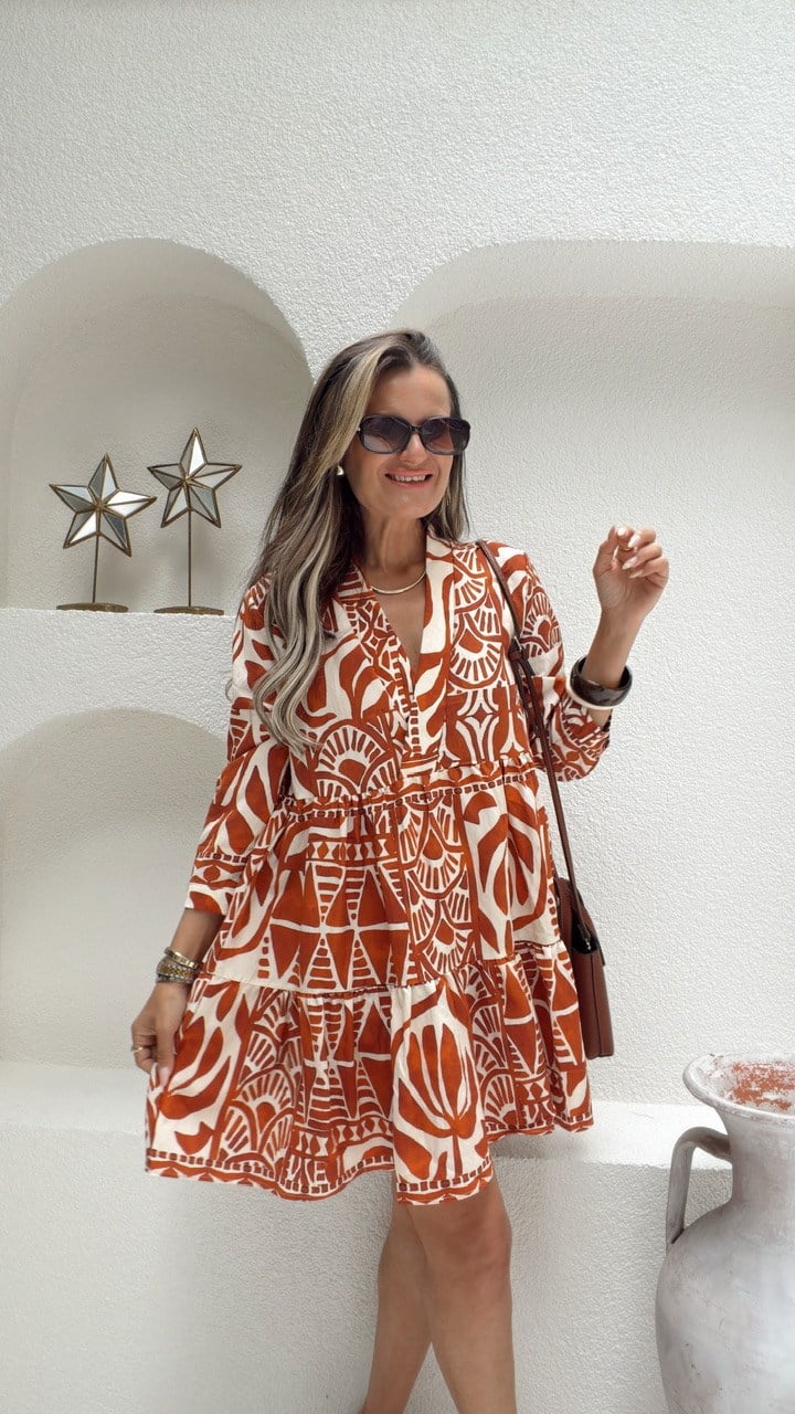 Nişantaşı Butik TURUNÇ BEJ DESENLİ TİRİL ELBİSE