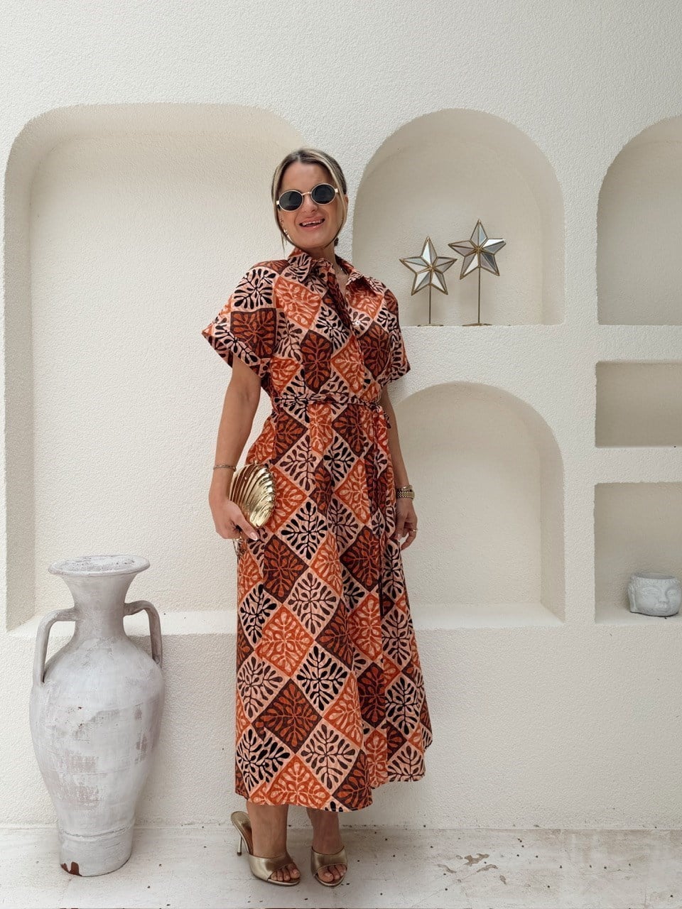 Nişantaşı Butik TURUNC RENK DESENLİ KUSAKLI ELBİSE