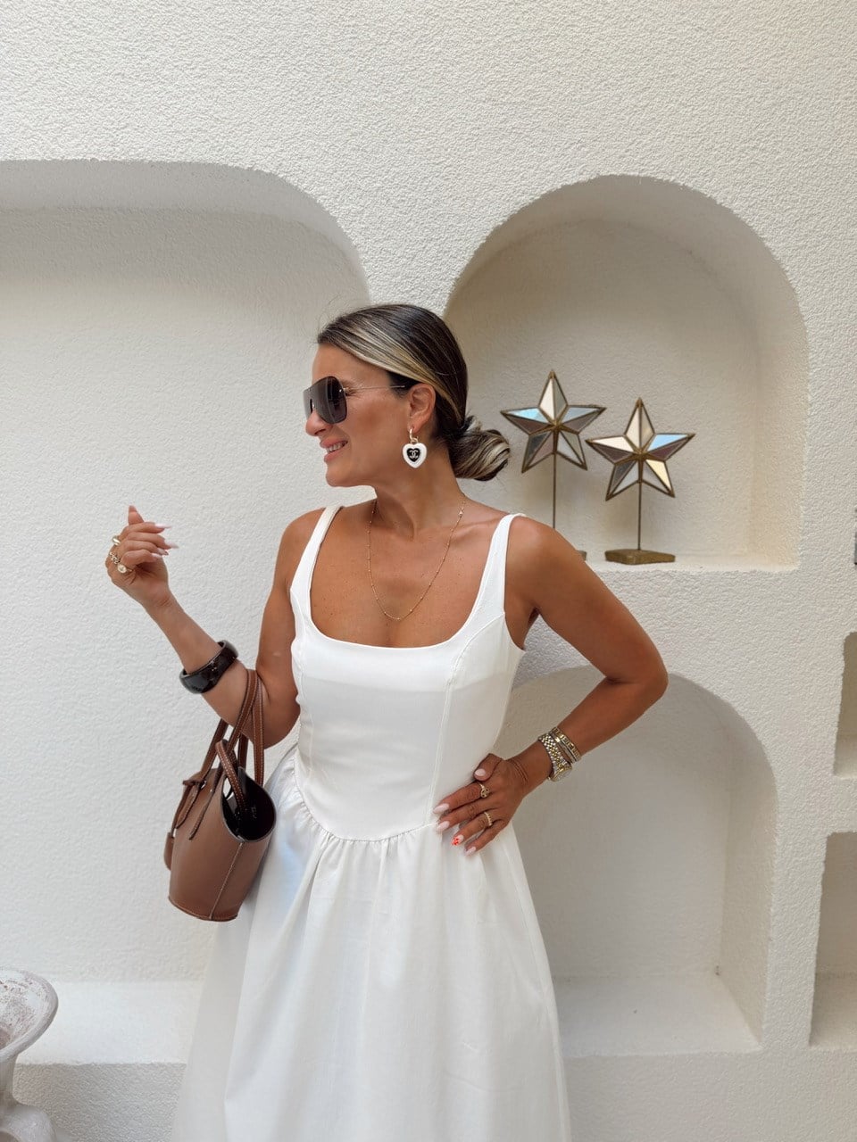 Nişantaşı Butik U YAKA BEL DETAY BEYAZ LİKRALI ELBİSE