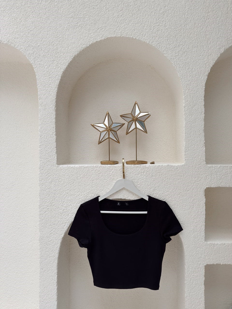 Nişantaşı Butik U YAKA YARIM KOL BASİC SİYAH