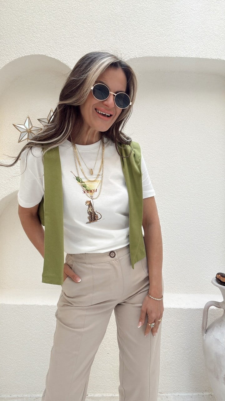 Nişantaşı Butik VOGUE BASKI DETAY TSHİRT