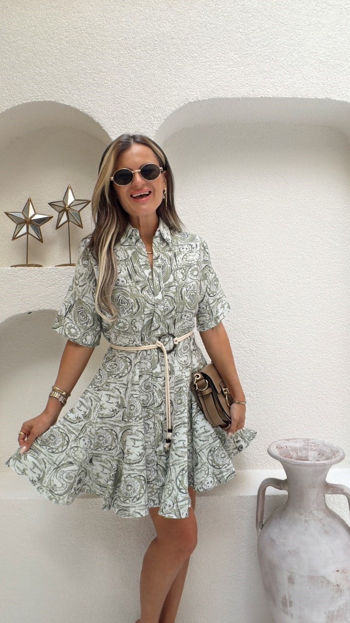 Nişantaşı Butik VOLAN DETAY KEMERLİ ELBİSE