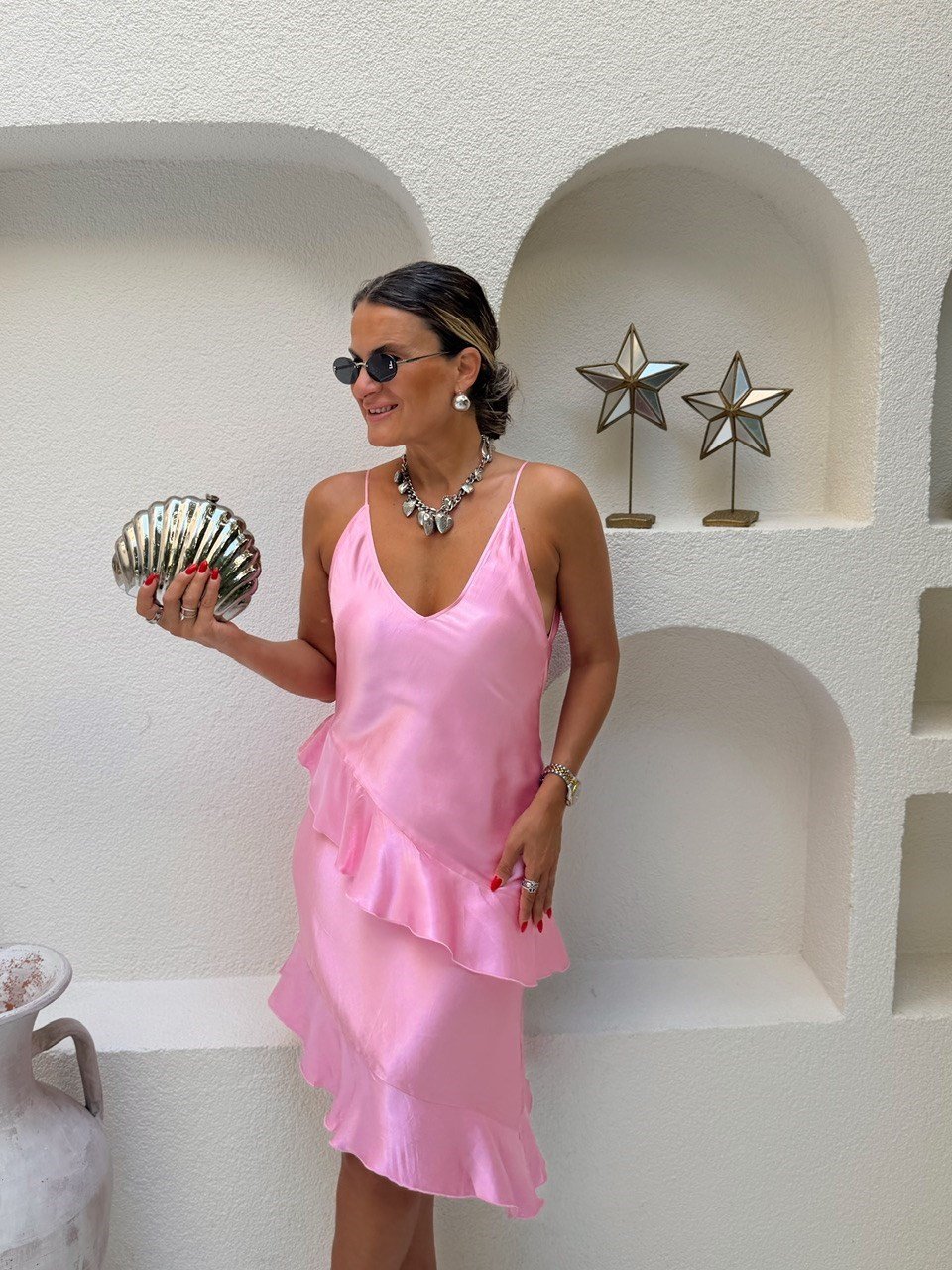 Nişantaşı Butik VOLAN DETAY SATEN PEMBE ELBİSE 