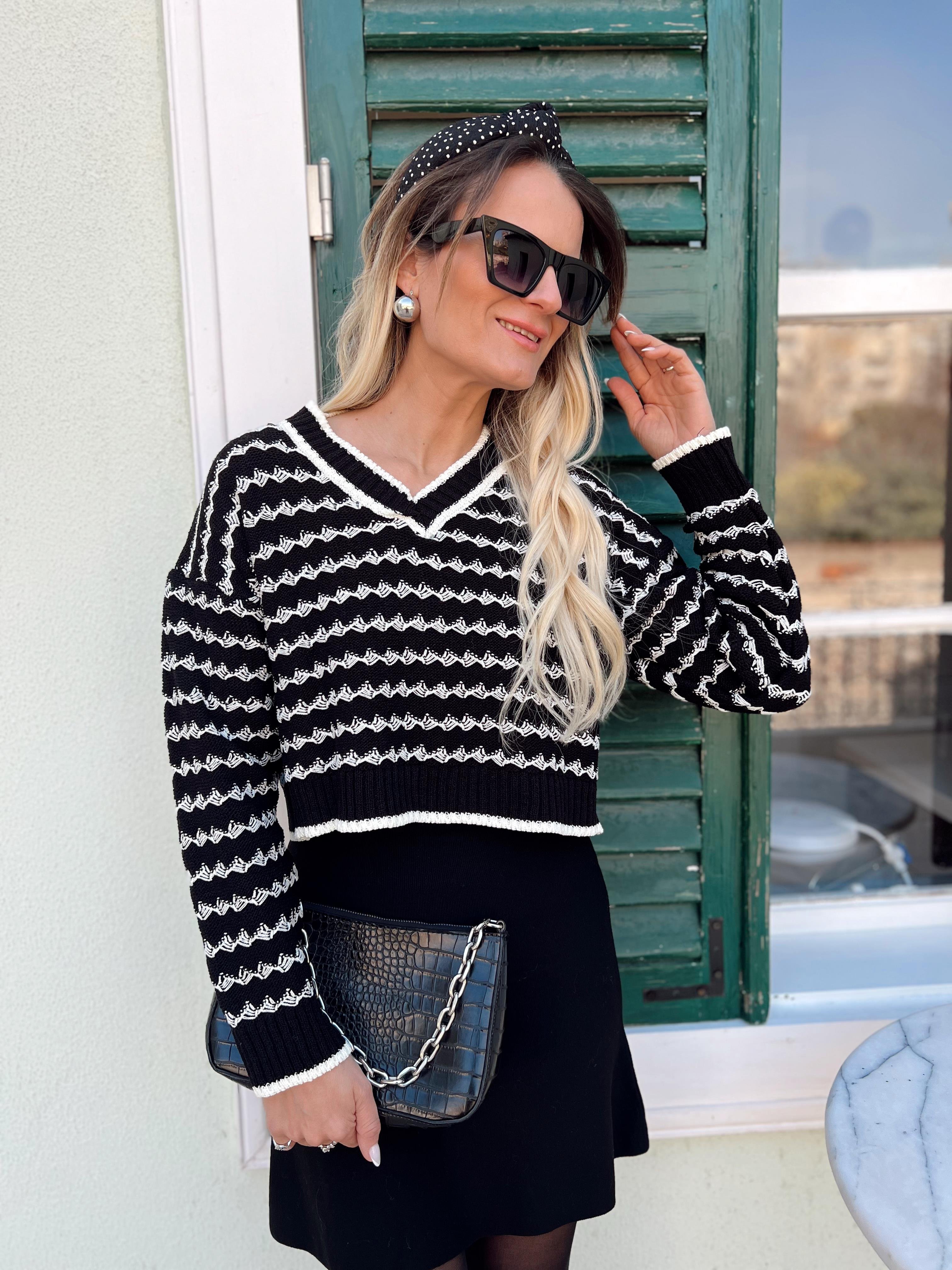 Nişantaşı Butik VYAKA BEYAZ MOTİFLİ SİYAH MERSERİZE