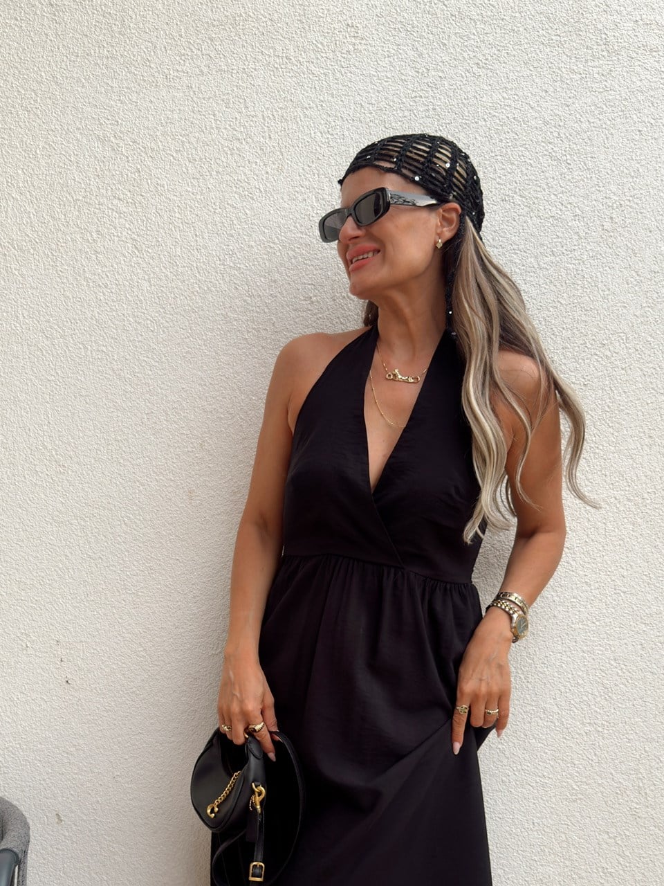 Nişantaşı Butik YAKA DETAY MİDİ SİYAH ELBİSE