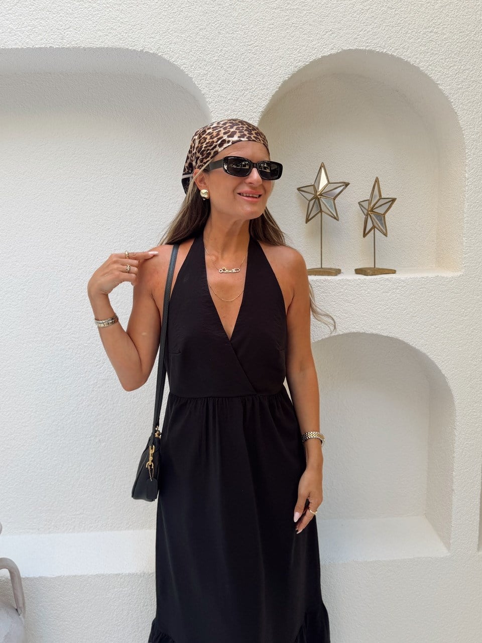Nişantaşı Butik YAKA DETAY MİDİ SİYAH ELBİSE