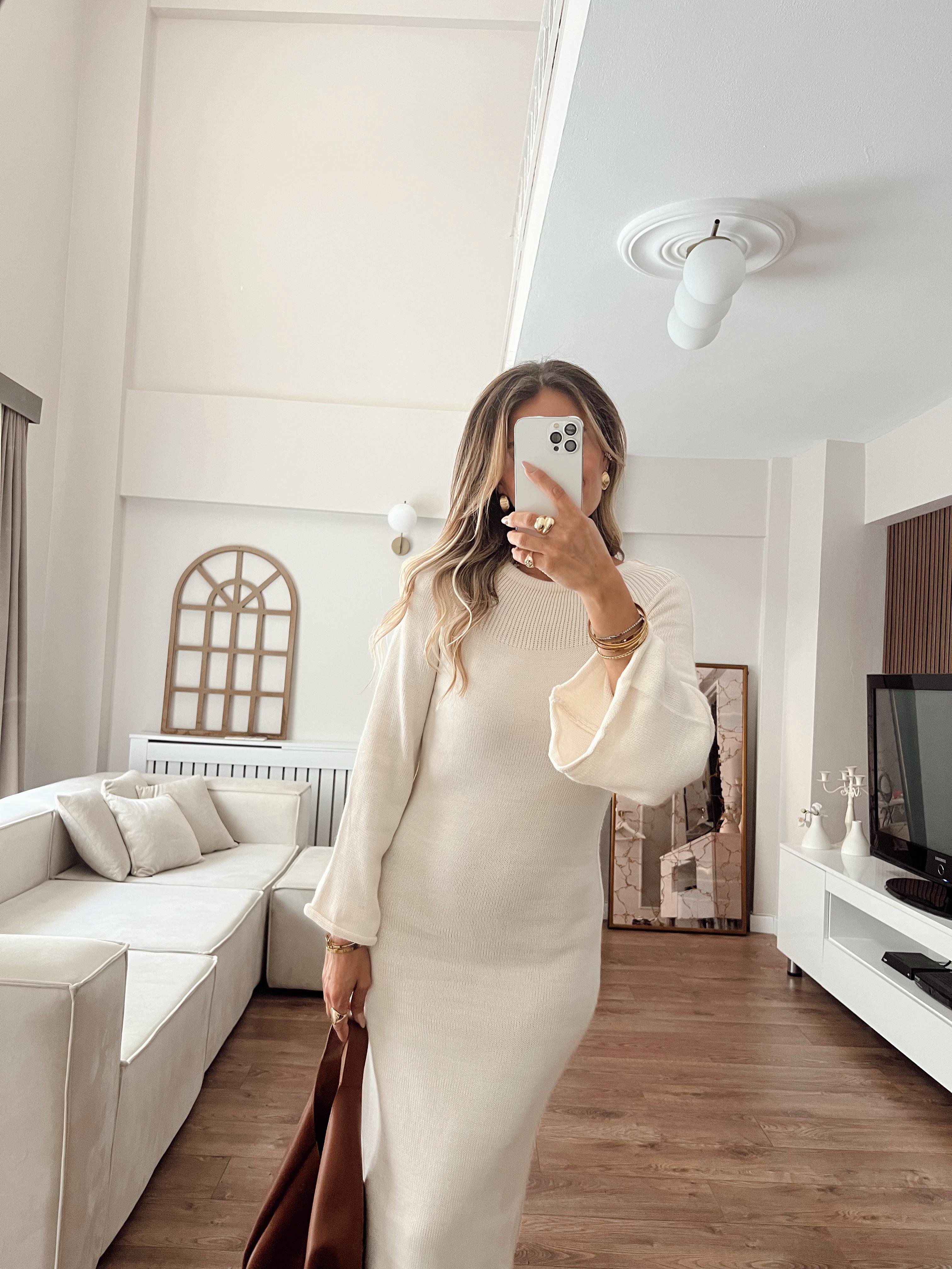 Nişantaşı Butik YAKA KOL DETAY EKRU TRİKO ELBİSE