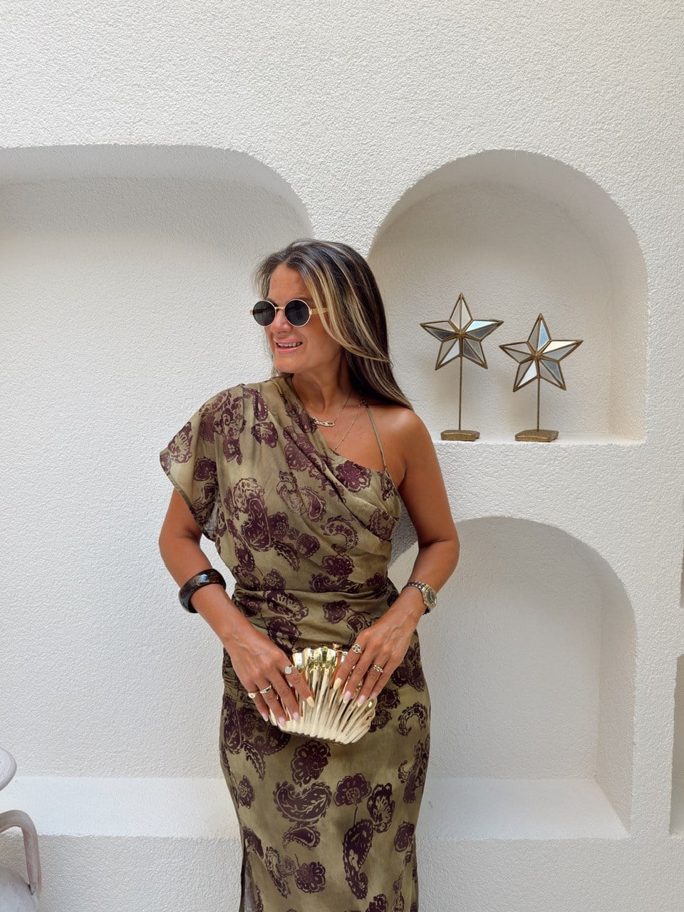 Nişantaşı Butik YAKA VE OMUZ DETAY DRAPELİ DESENLİ ELBİSE