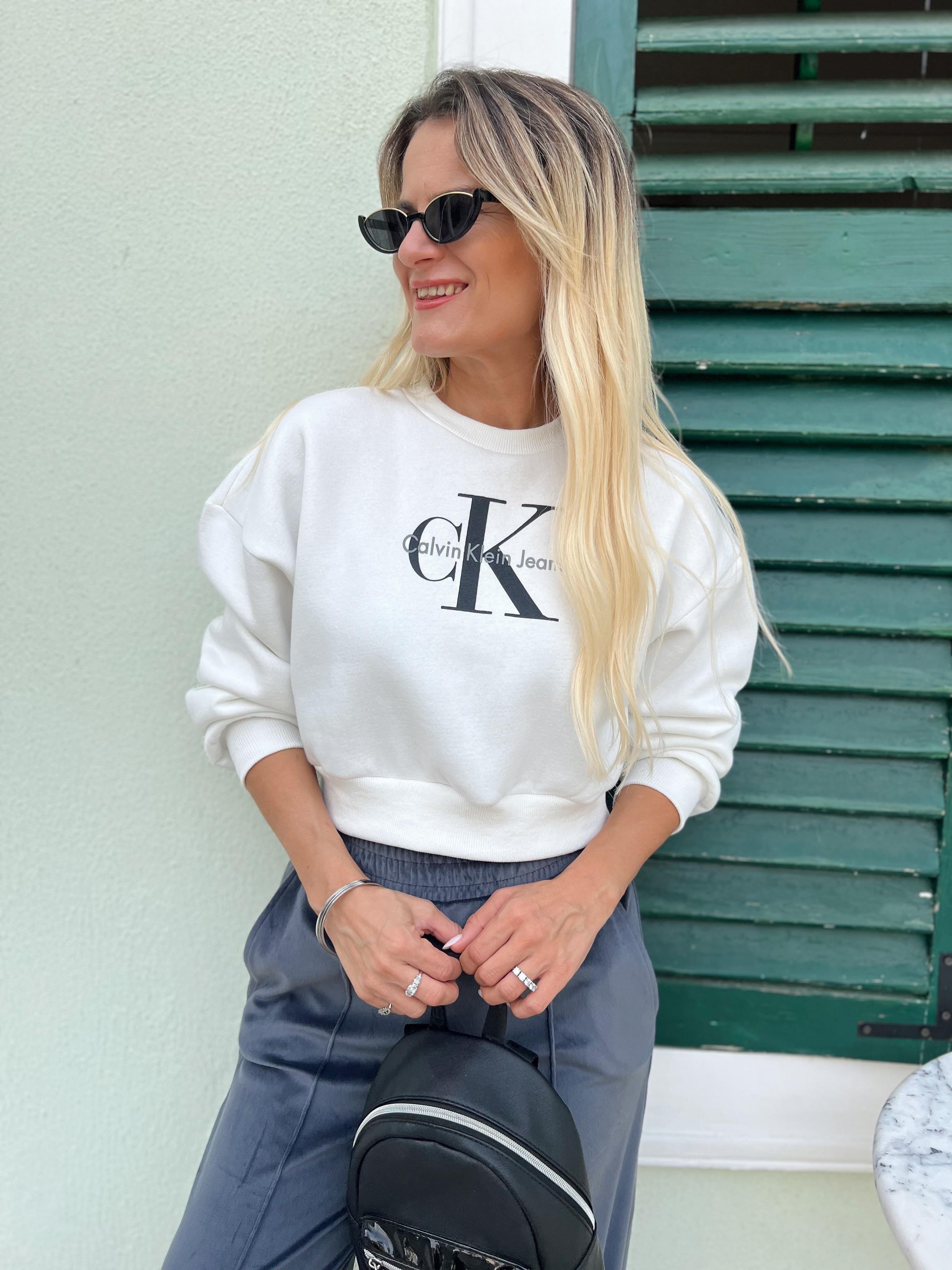 Nişantaşı Butik YAZI BASKILI BEYAZ SWEATSHİRT