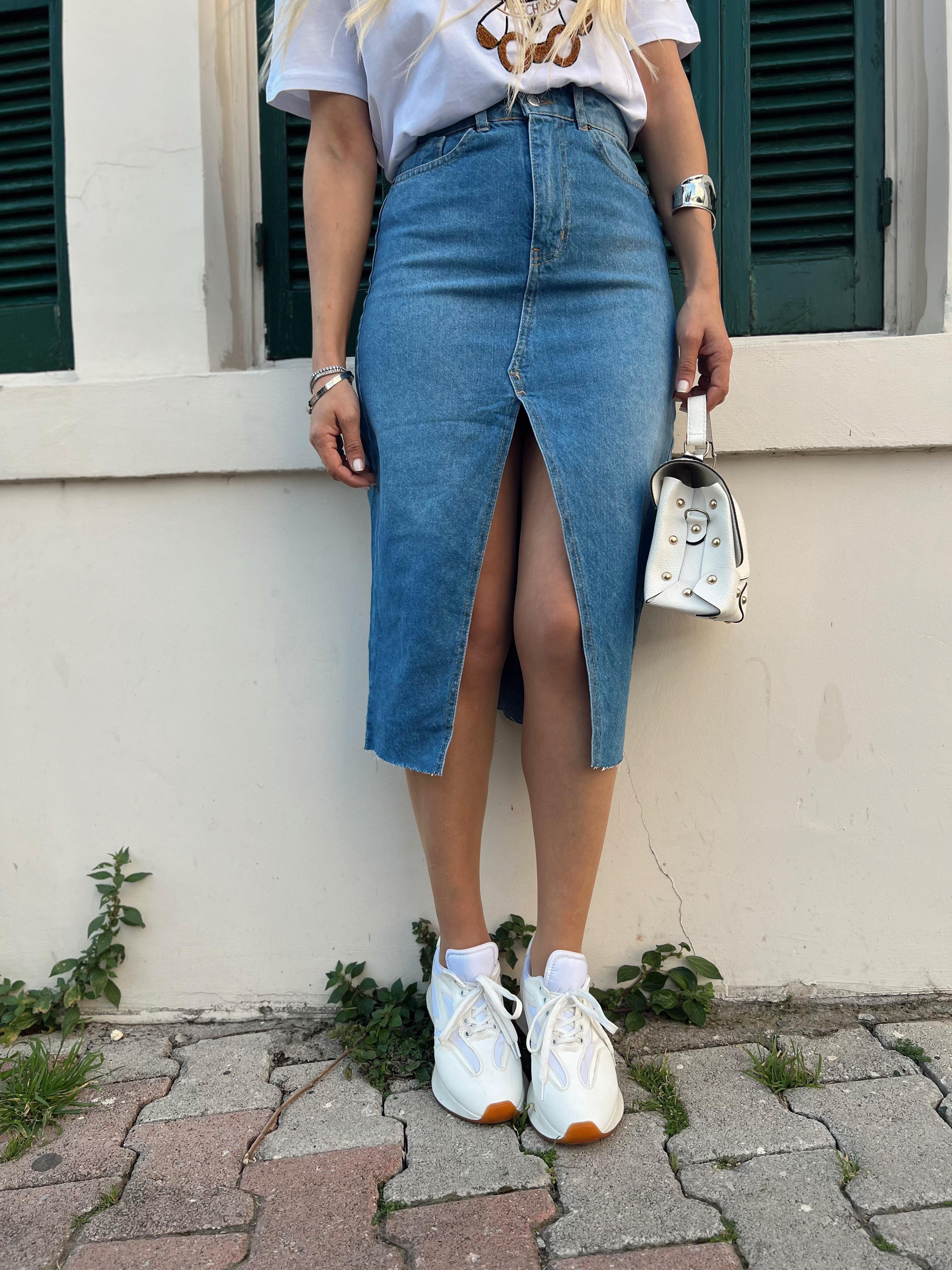 Nişantaşı Butik YIRTMAC DETAY KOT ETEK MAVİ