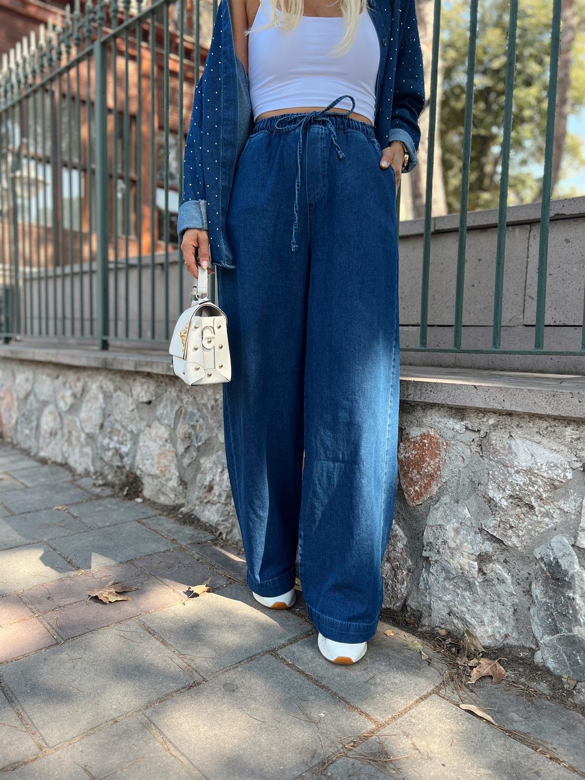 Nişantaşı Butik YÜKSEK BEL KLASİK MAVİ BOL PAÇA KOT PANTOLON